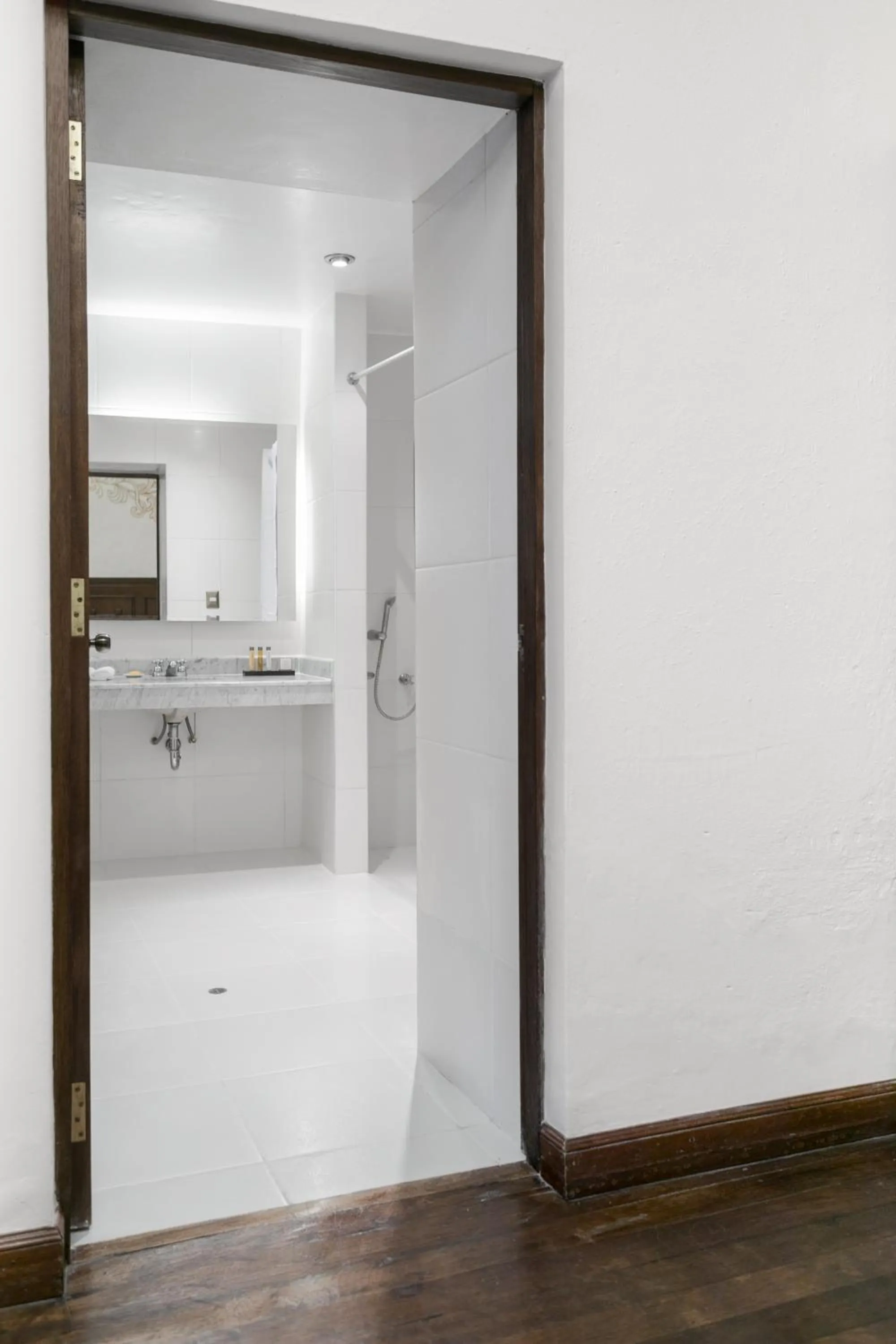 Bathroom in Wyndham Costa del Sol Cusco