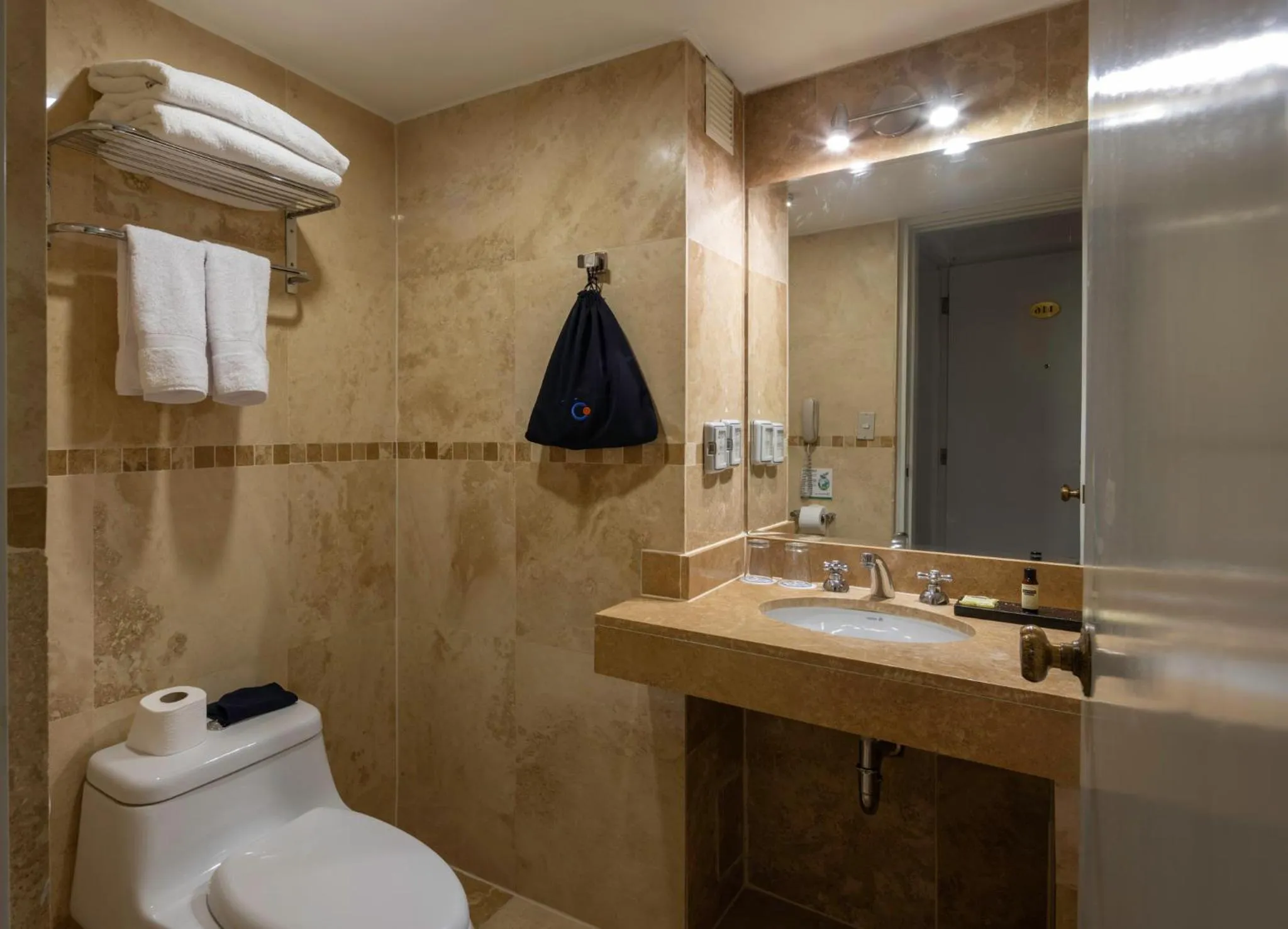 Bathroom in Wyndham Costa del Sol Cusco