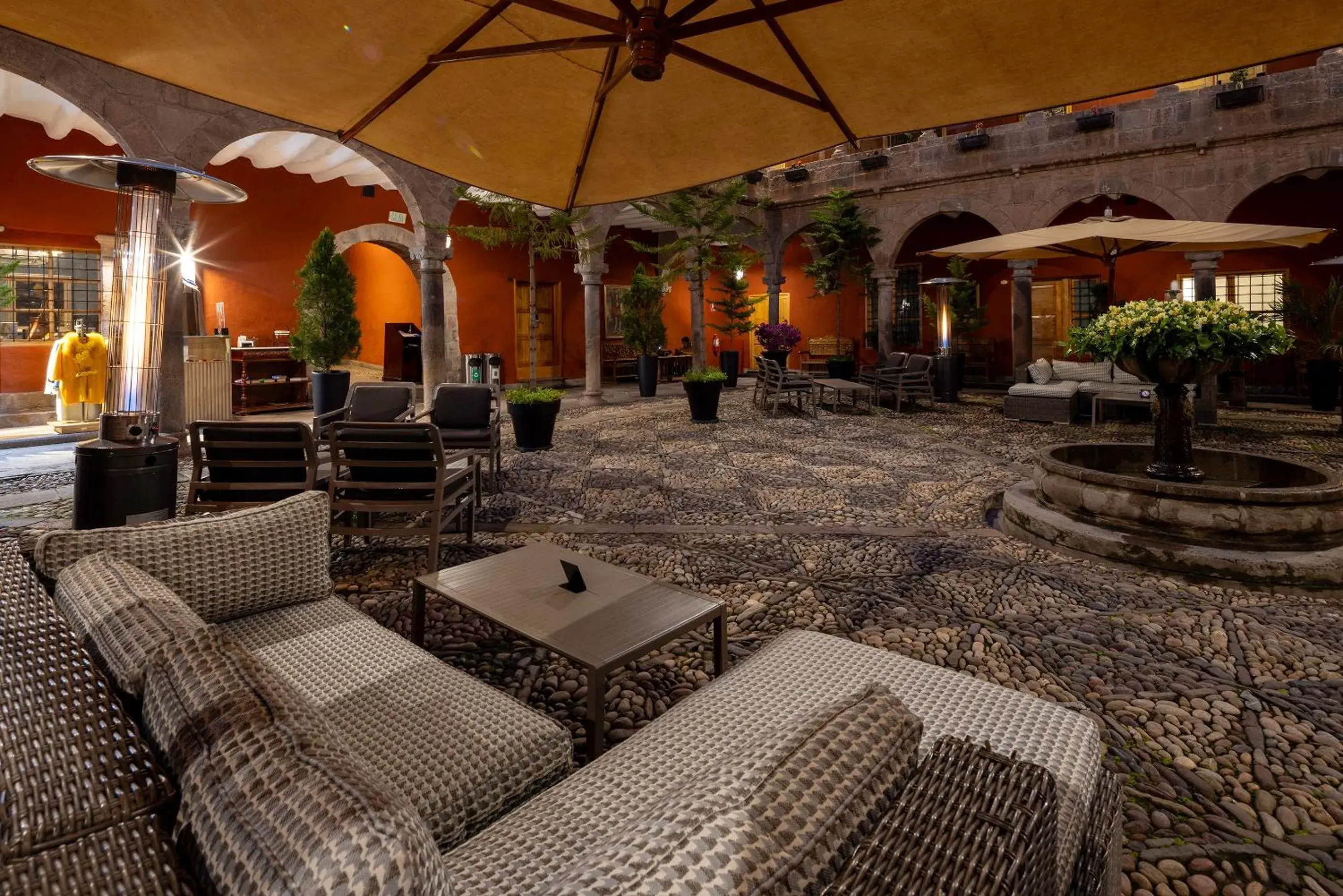 Swimming pool in Wyndham Costa del Sol Cusco Swimming pool in Wyndham Costa del Sol Cusco