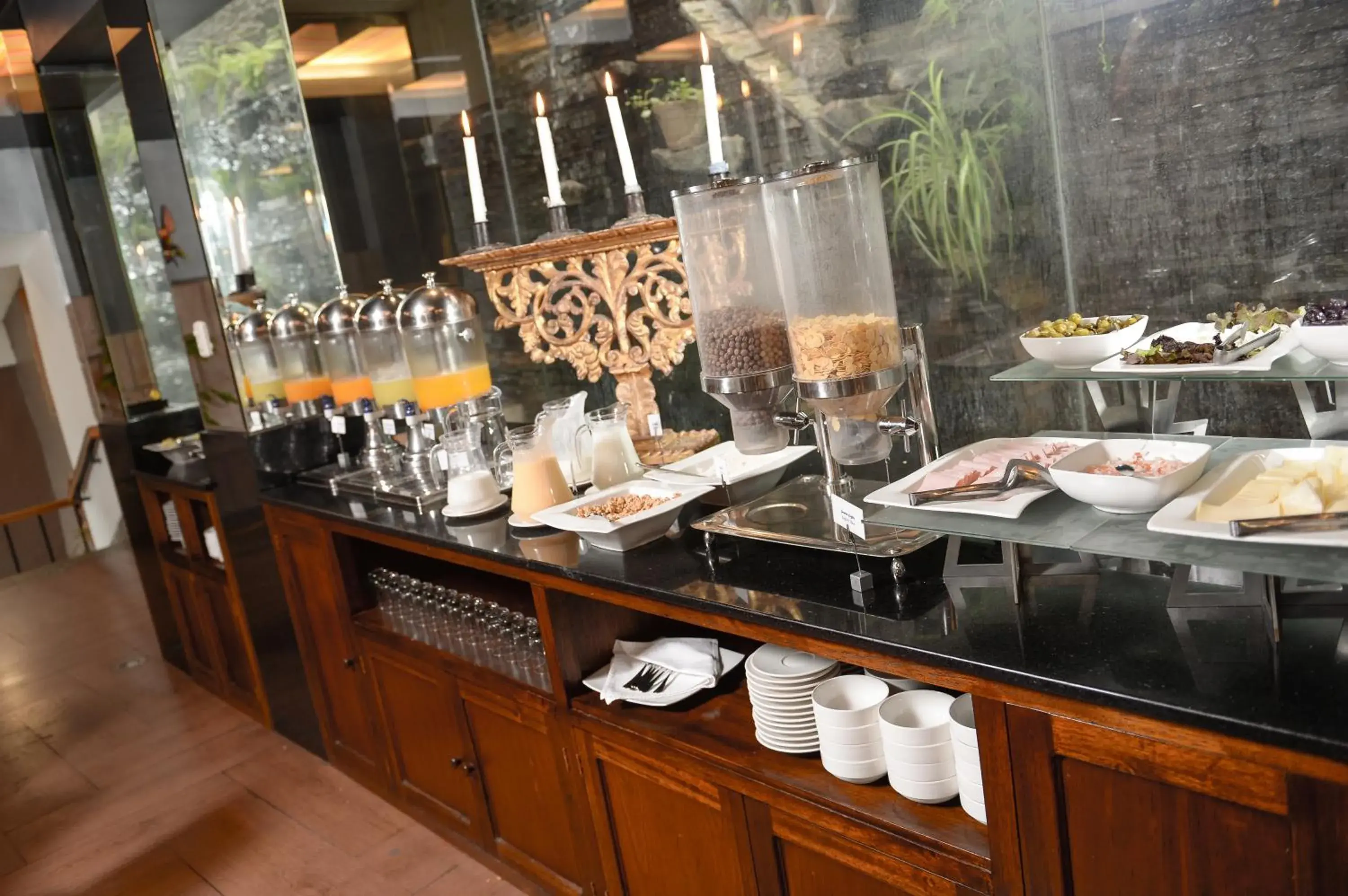 Restaurant/places to eat in Wyndham Costa del Sol Cusco Restaurant/places to eat in Wyndham Costa del Sol Cusco