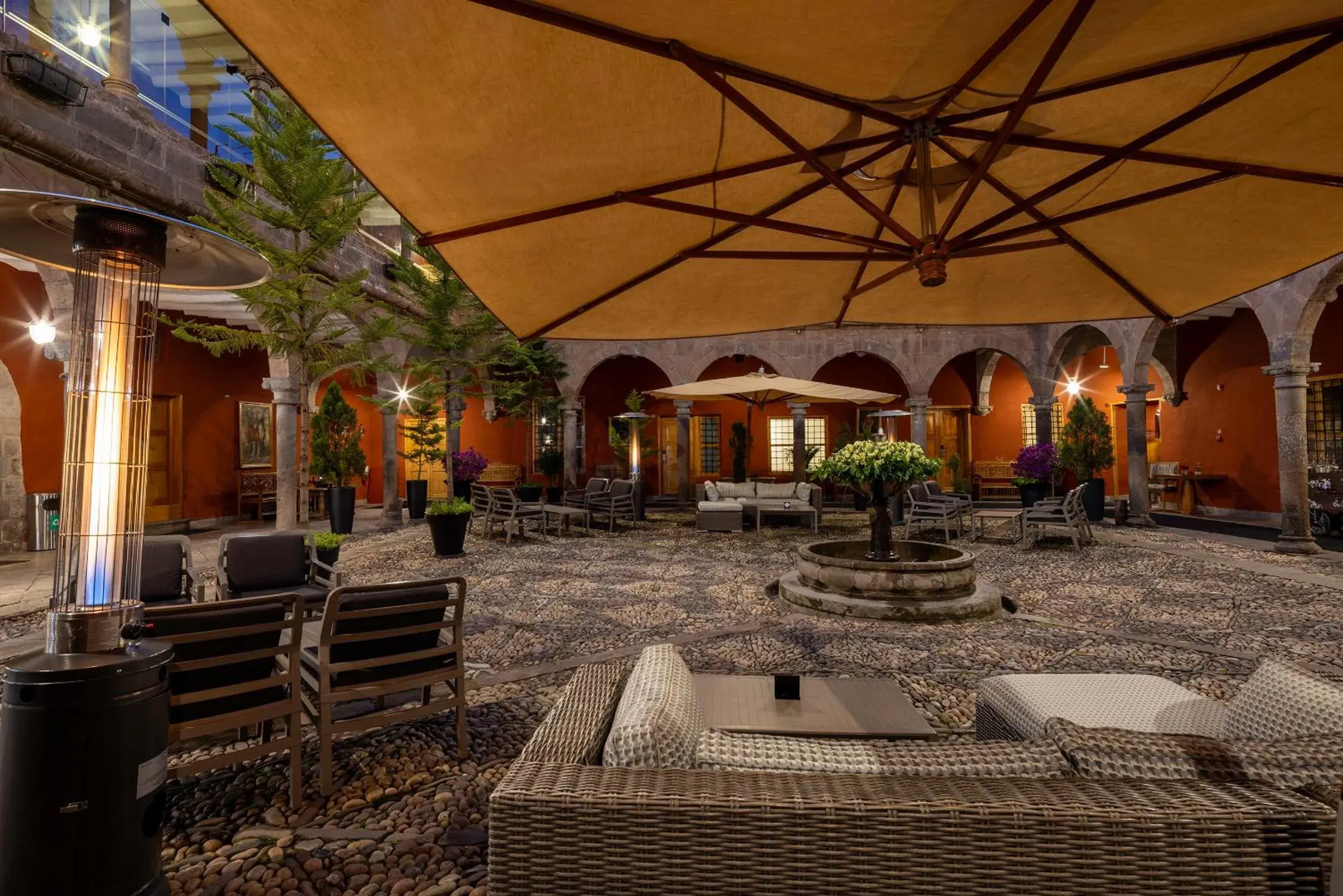 Swimming pool in Wyndham Costa del Sol Cusco Swimming pool in Wyndham Costa del Sol Cusco