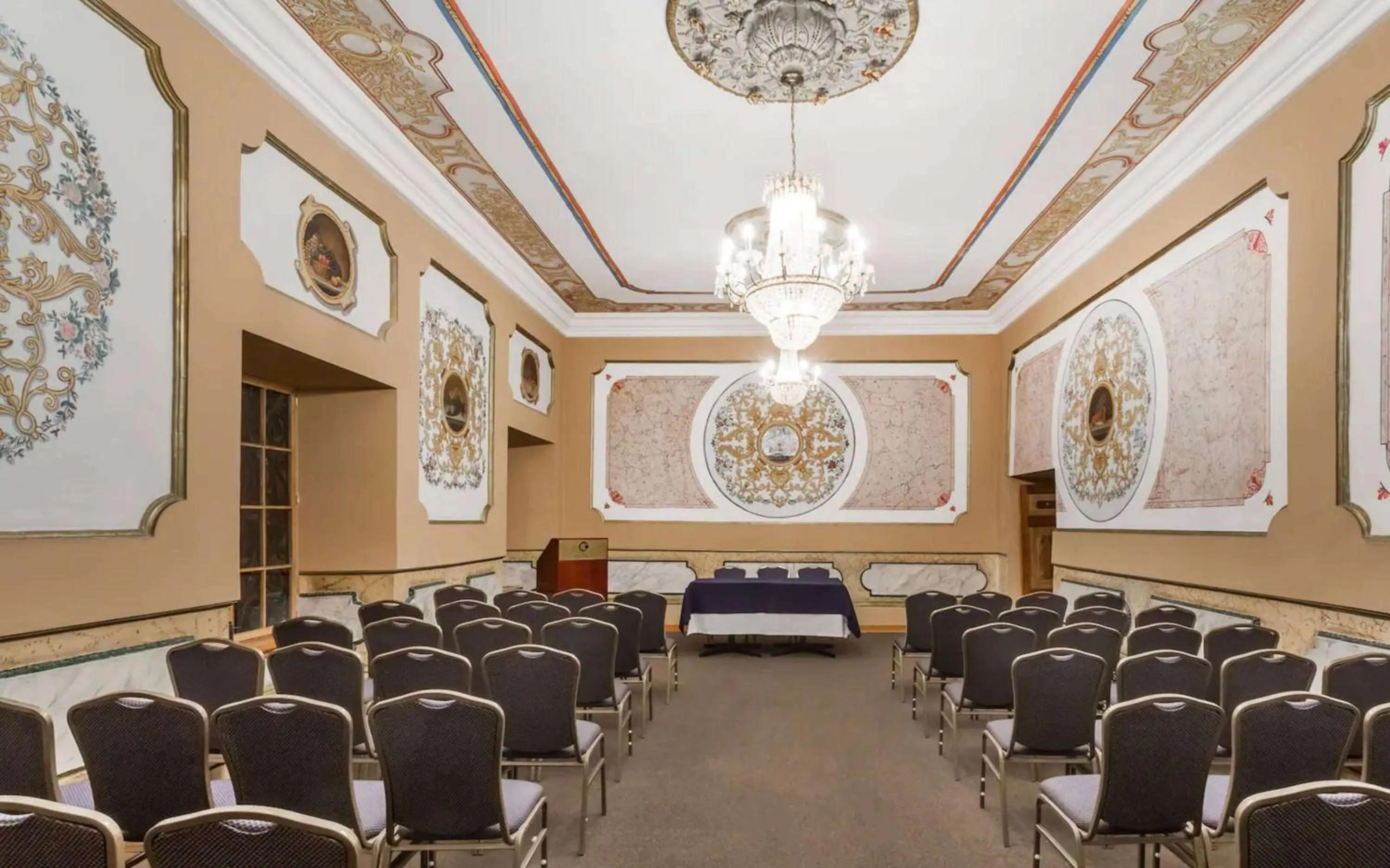 Meeting/conference room in Wyndham Costa del Sol Cusco