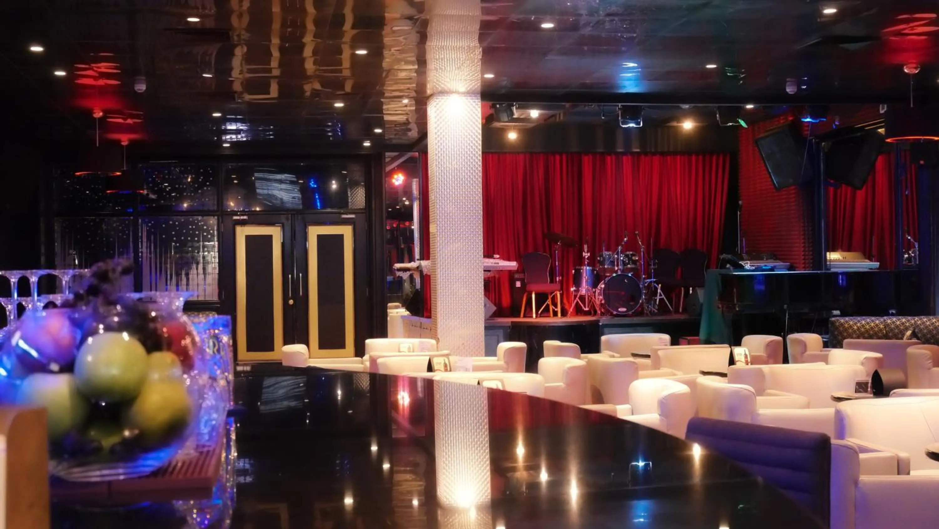 Nightclub / DJ in Barceló Santo Domingo