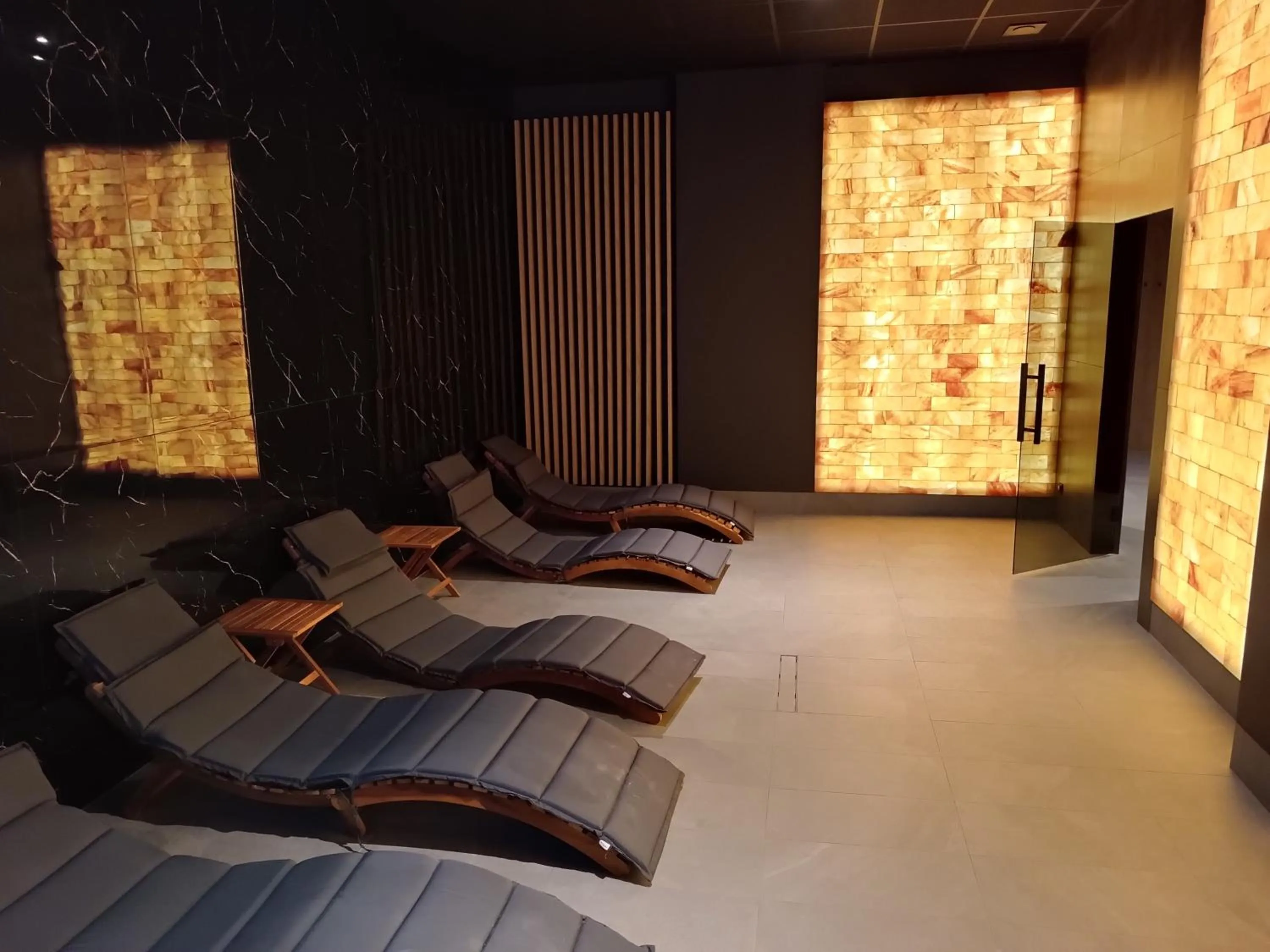 Sauna in Ambasador Premium