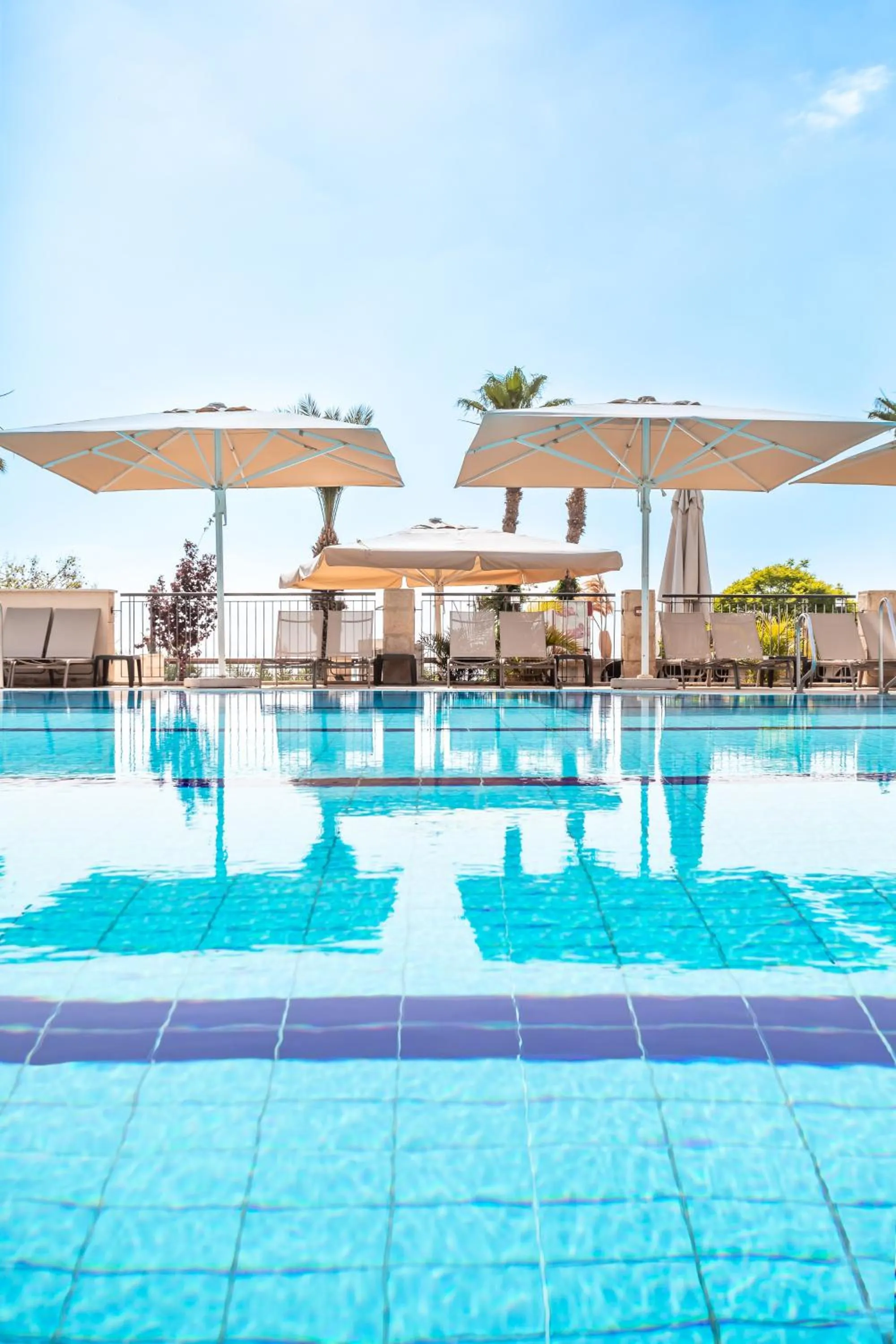 Swimming pool in The Scots Hotel
