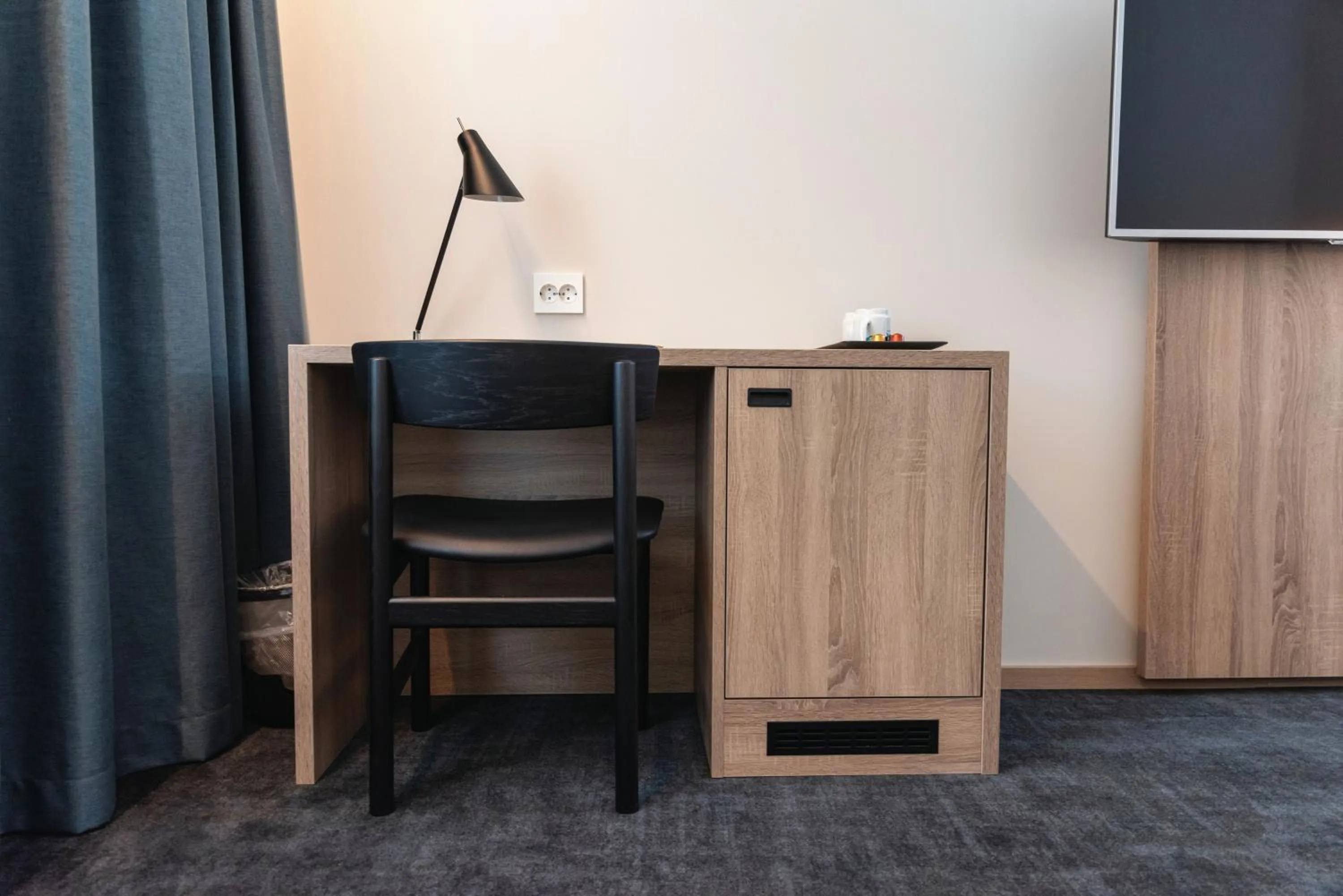 hair dresser in Thon Partner Hotel Norge