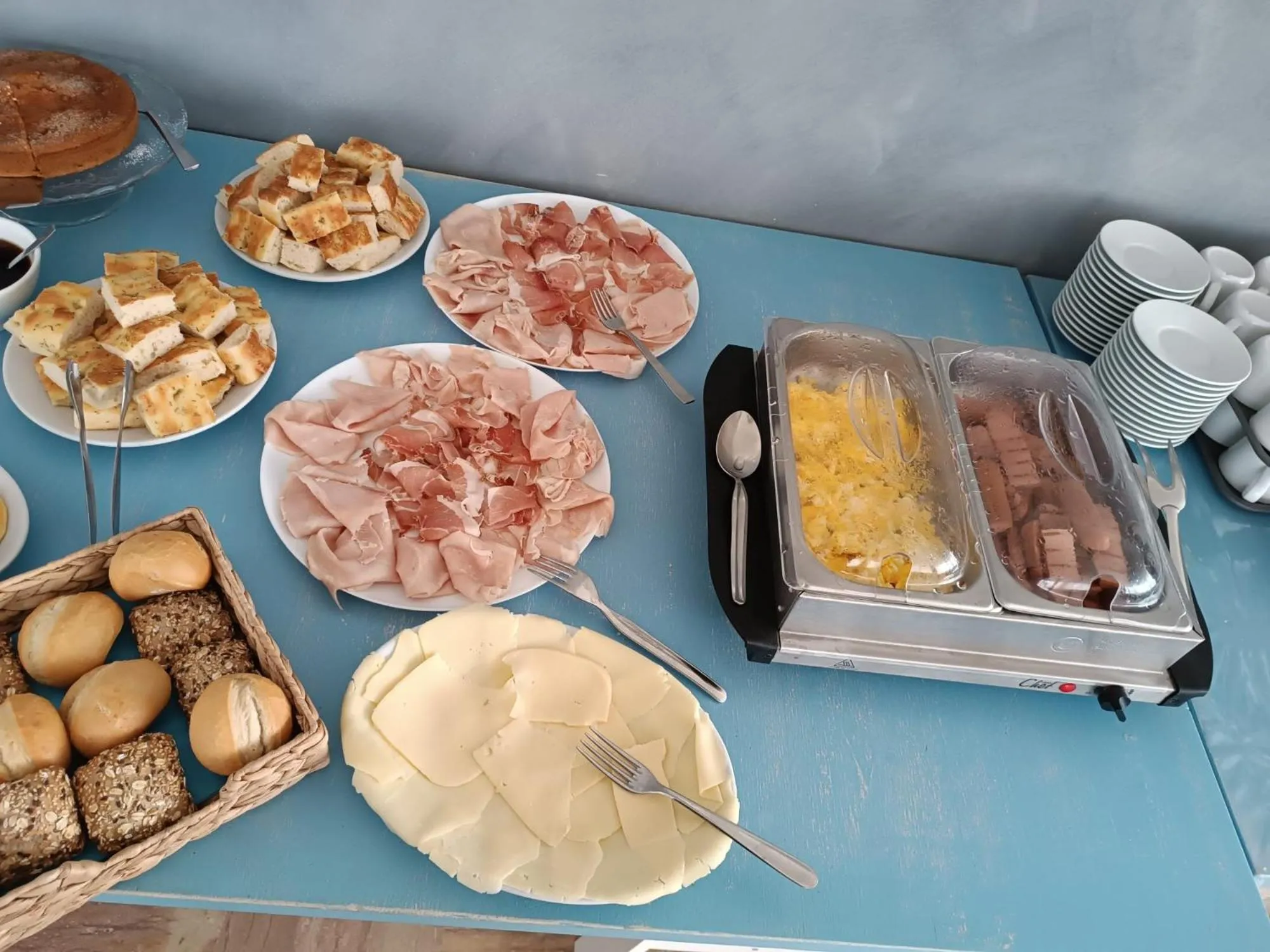 Breakfast in Alice Hotel