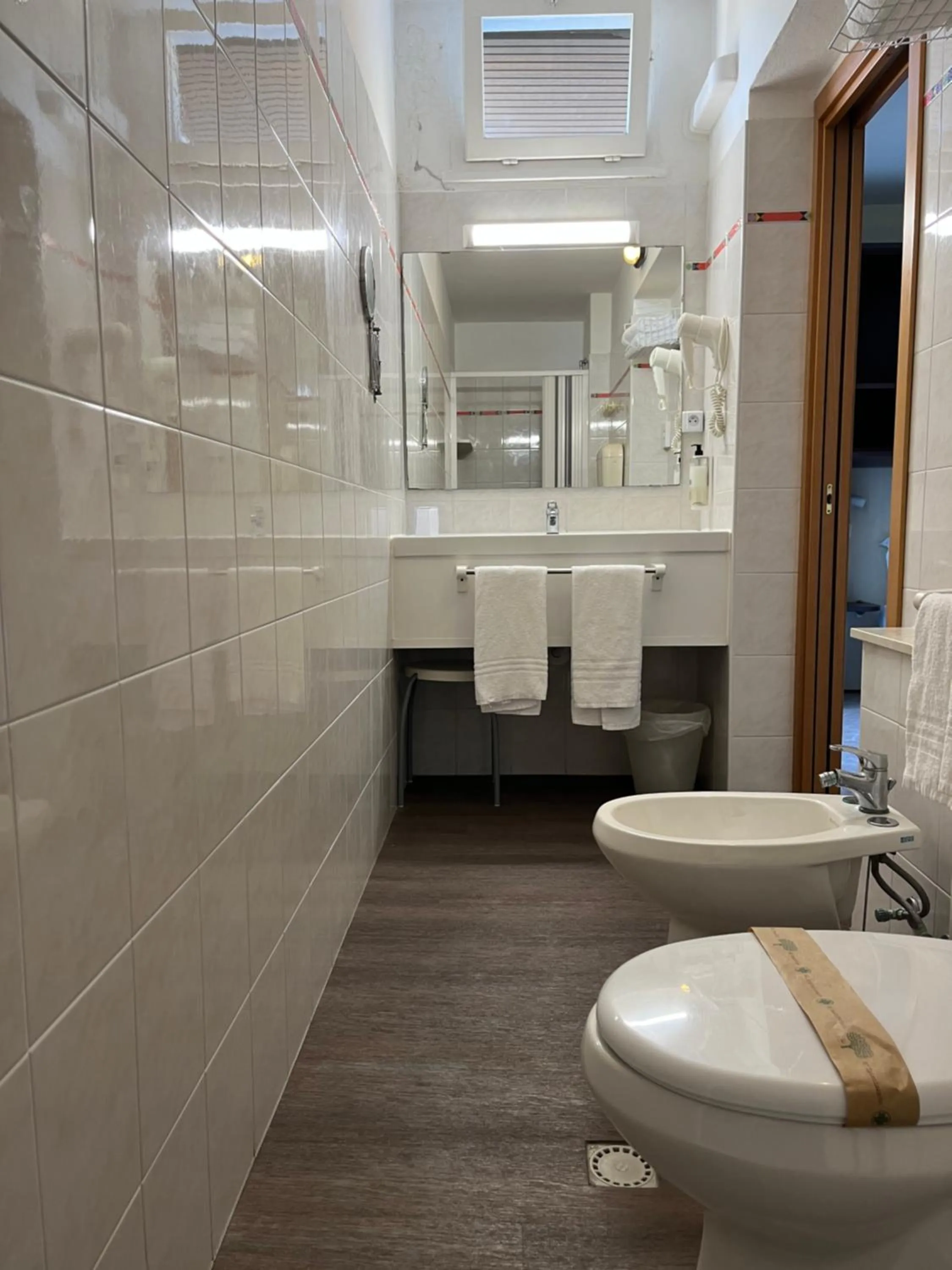 Shower in Golf Hotel