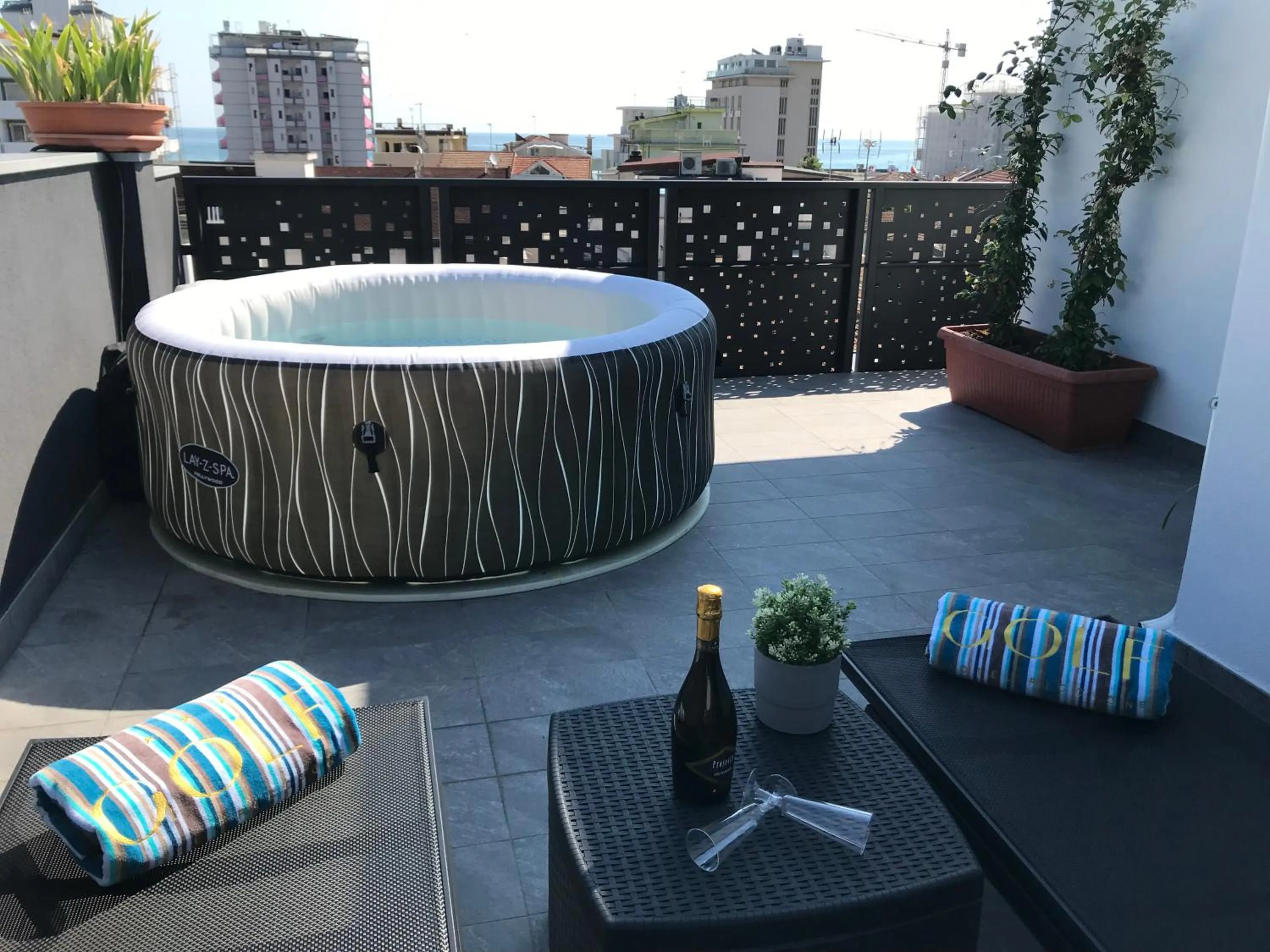 Hot Tub in Golf Hotel