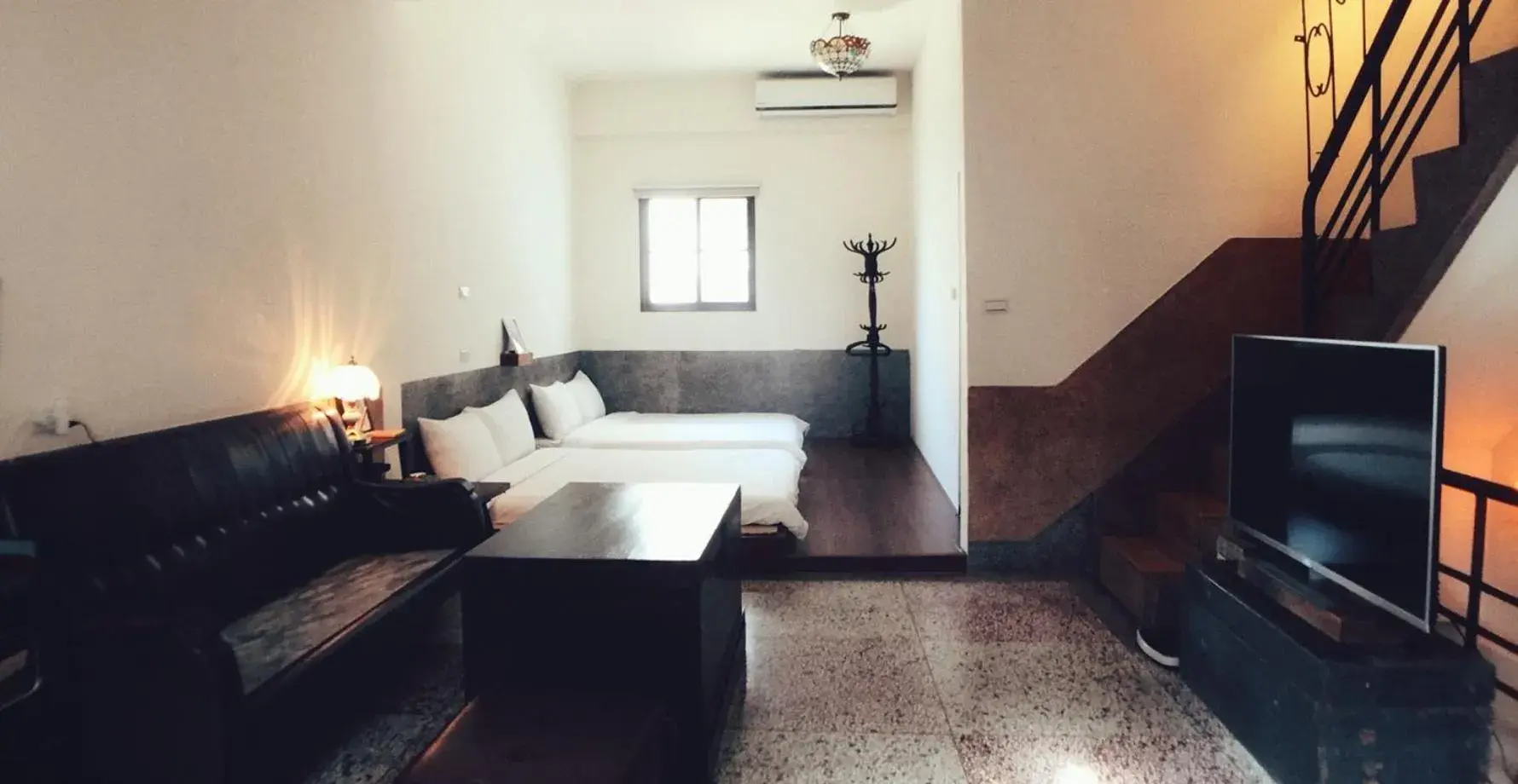 Deluxe Quadruple Room in GOIN Old House & Bar Deluxe Quadruple Room in GOIN Old House & Bar