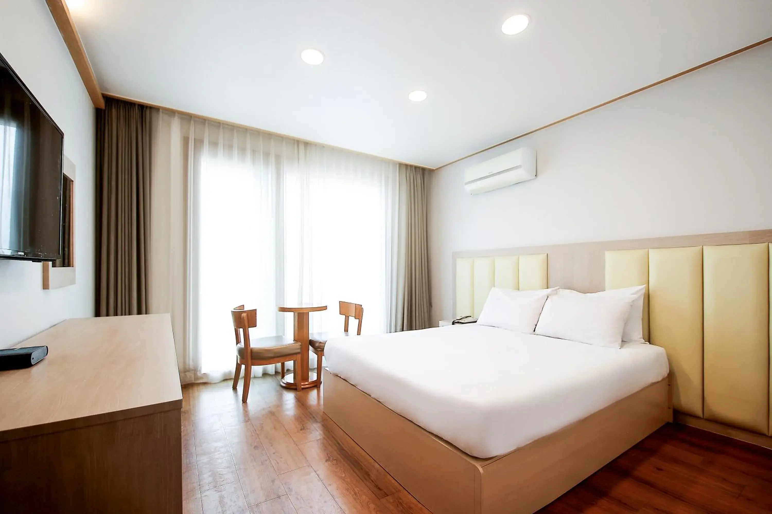 Bed in Shin Shin Hotel Jeju City Bed in Shin Shin Hotel Jeju City