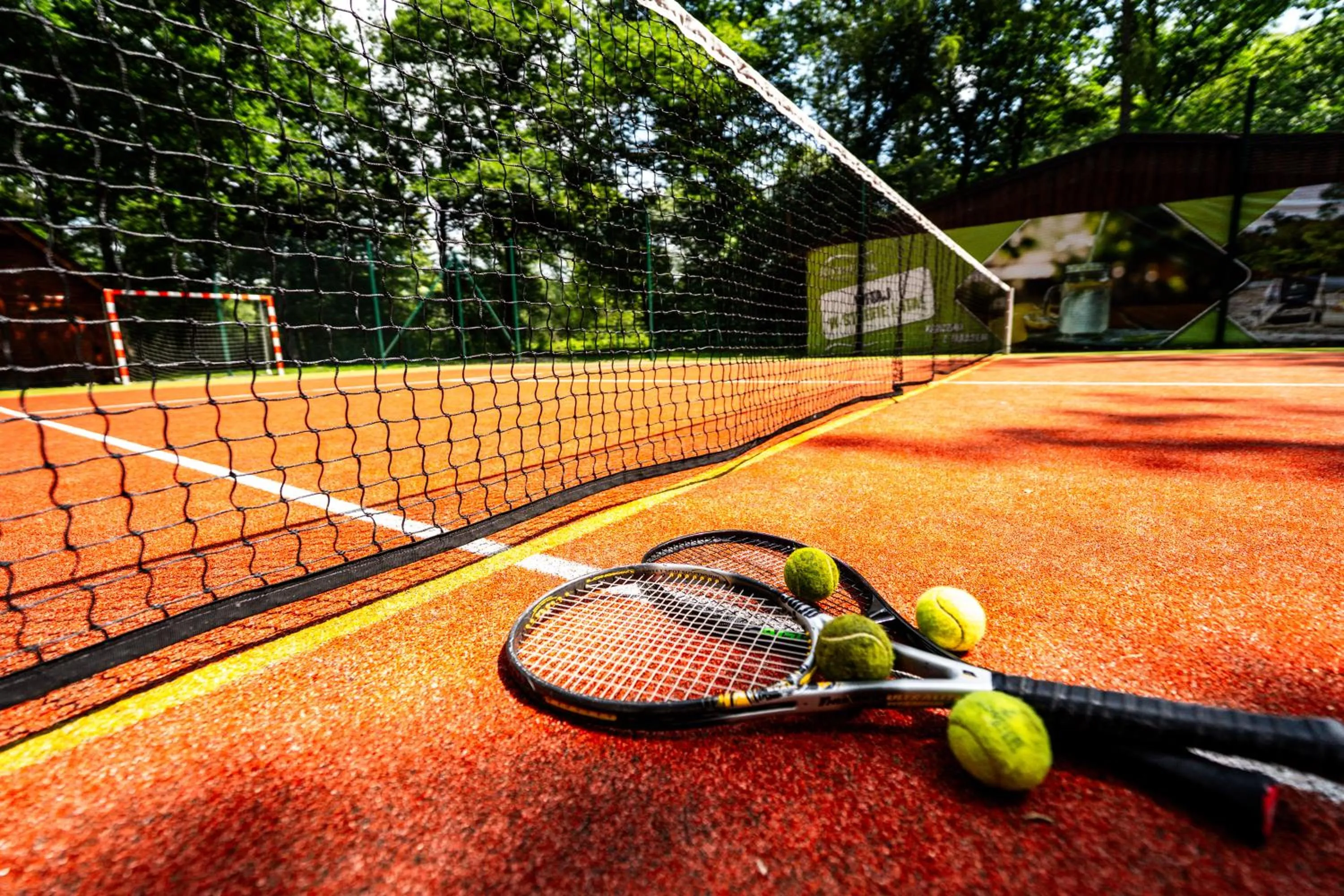 Tennis court in River Park Zator SPA RESORT