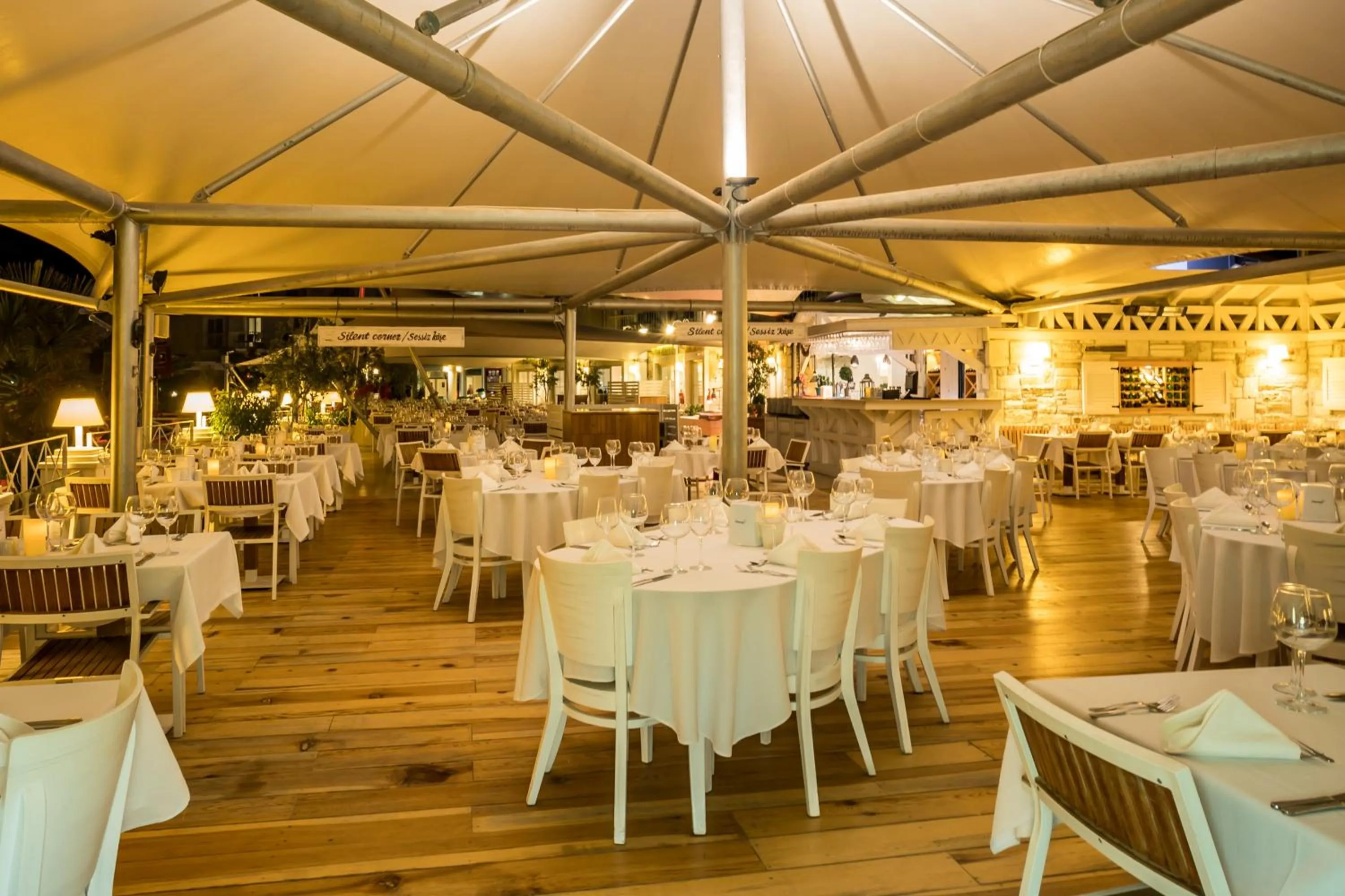 Restaurant/places to eat in Mark Warner Phokaia Beach Resort