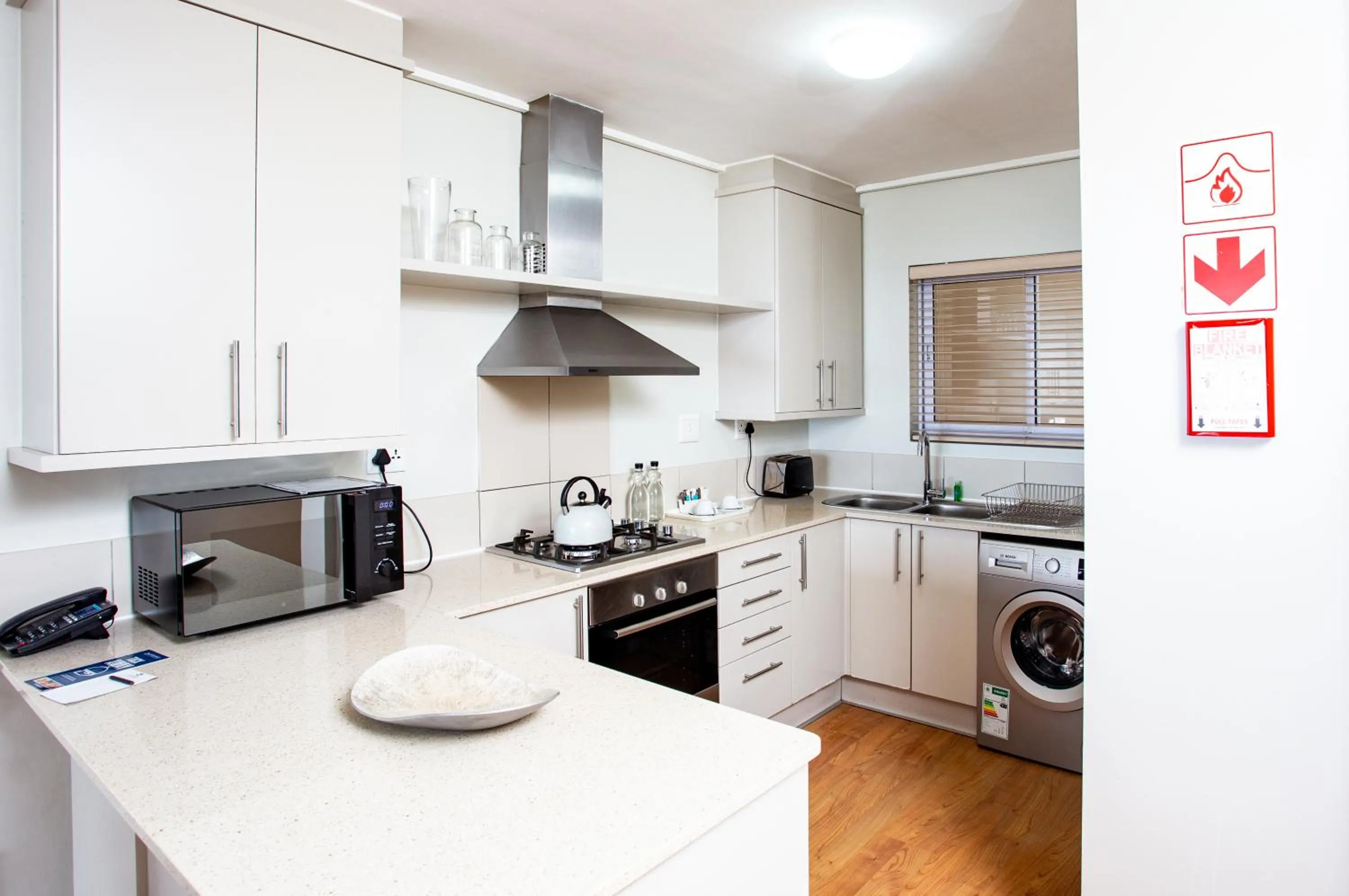 Coffee/tea facilities in Lagoon Beach Hotel Apartments