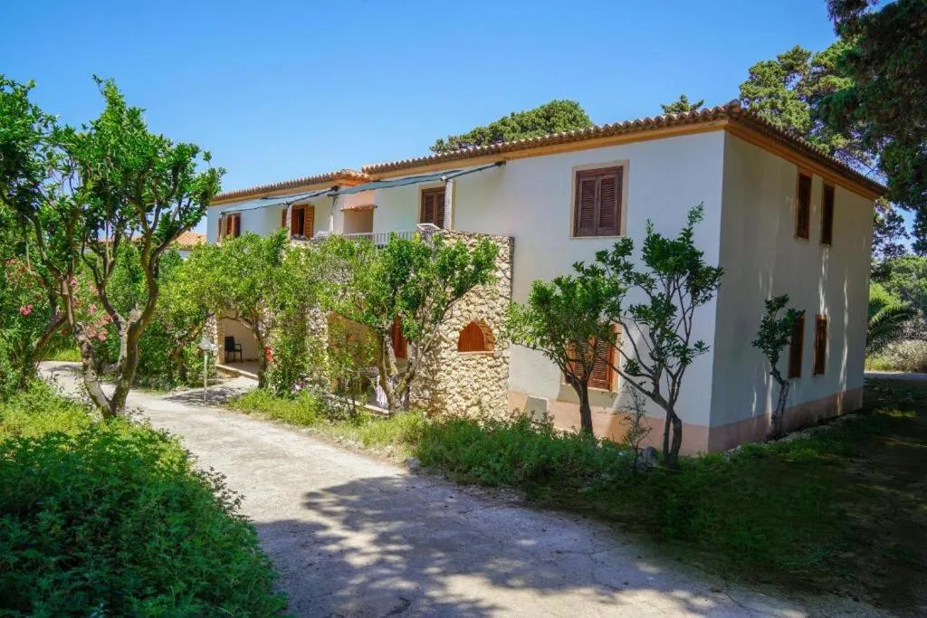 Property building in Villaggio Marco Polo