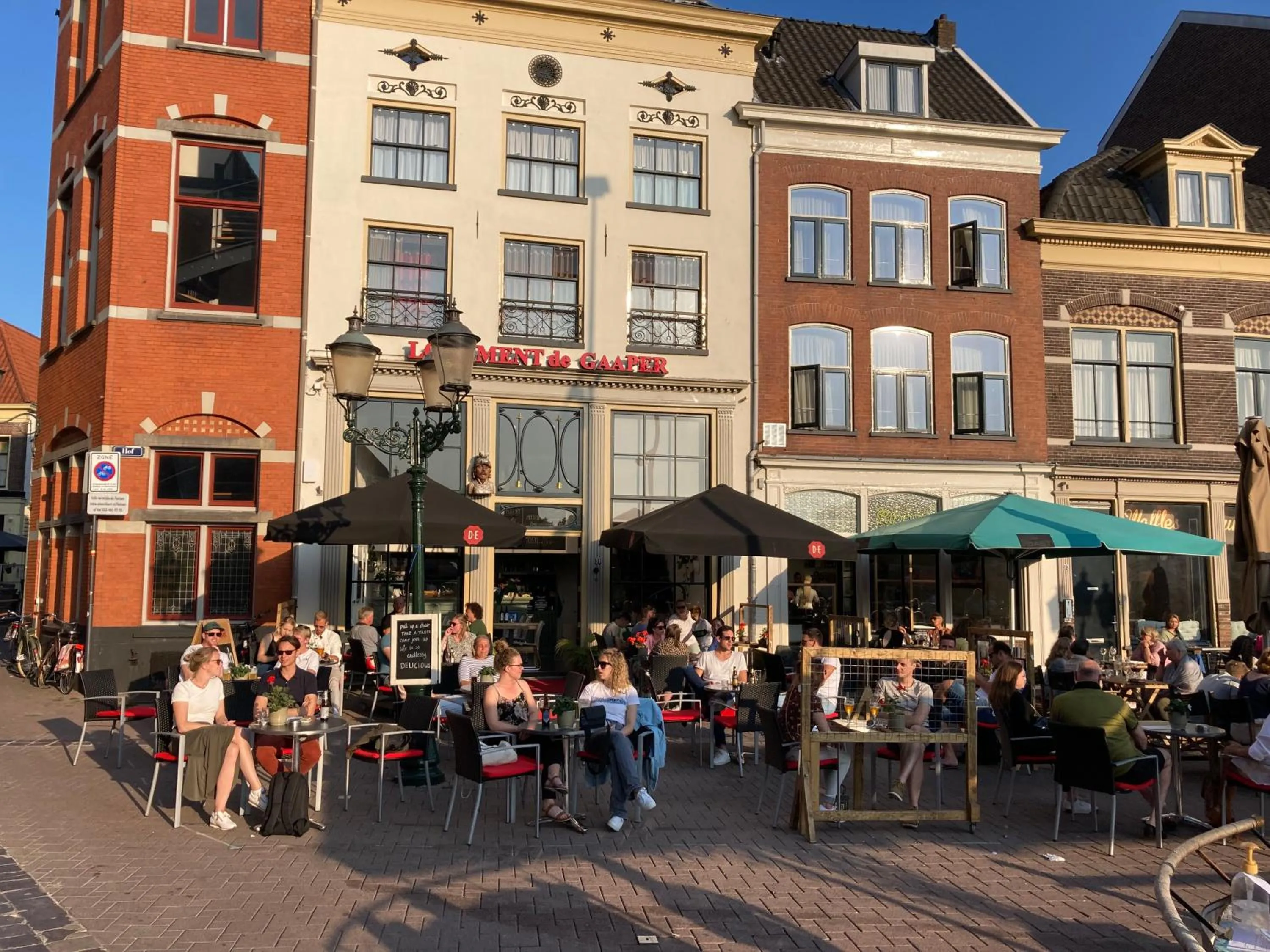 People in Hotel de Gaaper