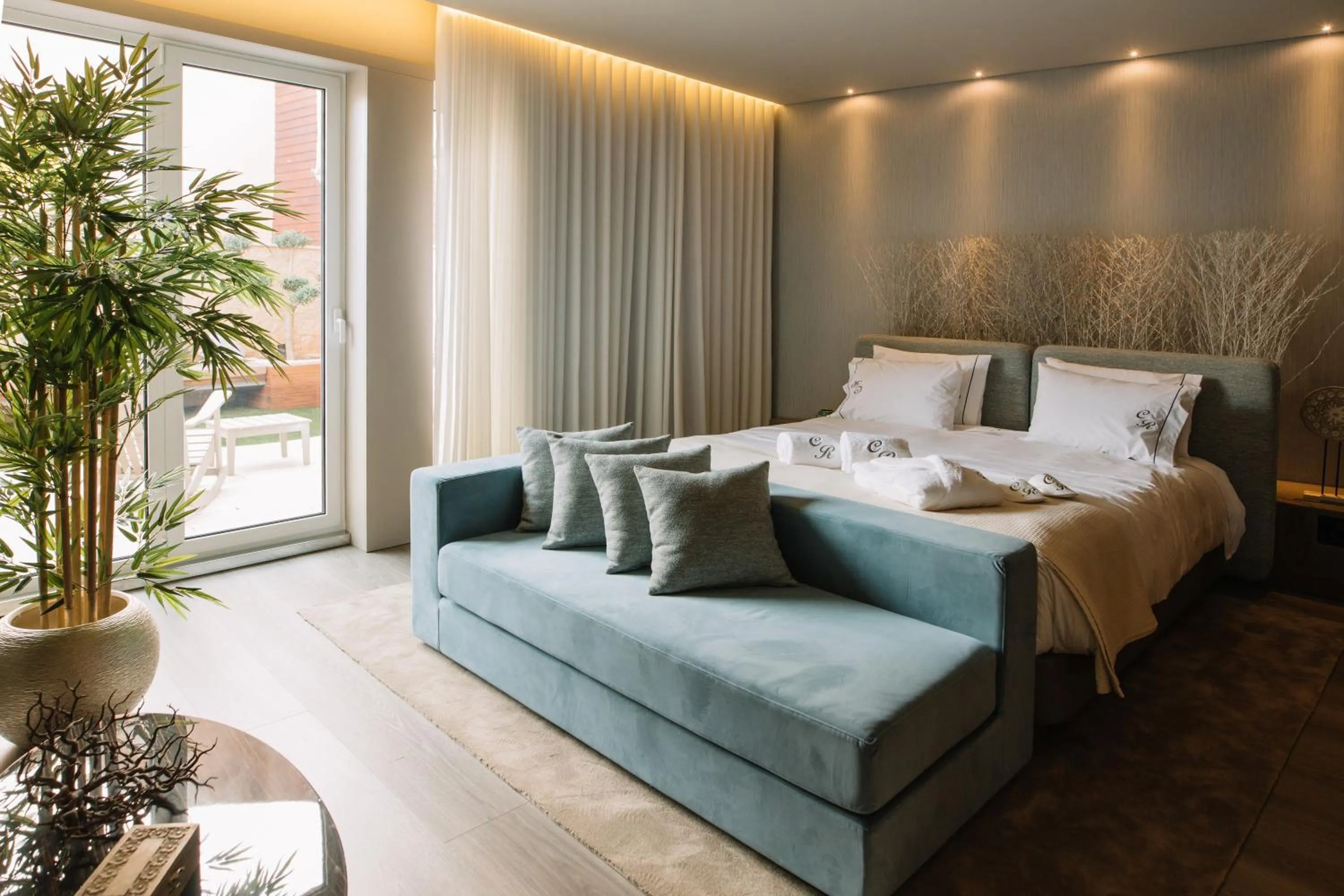 Photo of the whole room, Bed in Casa do Rio charm suites
