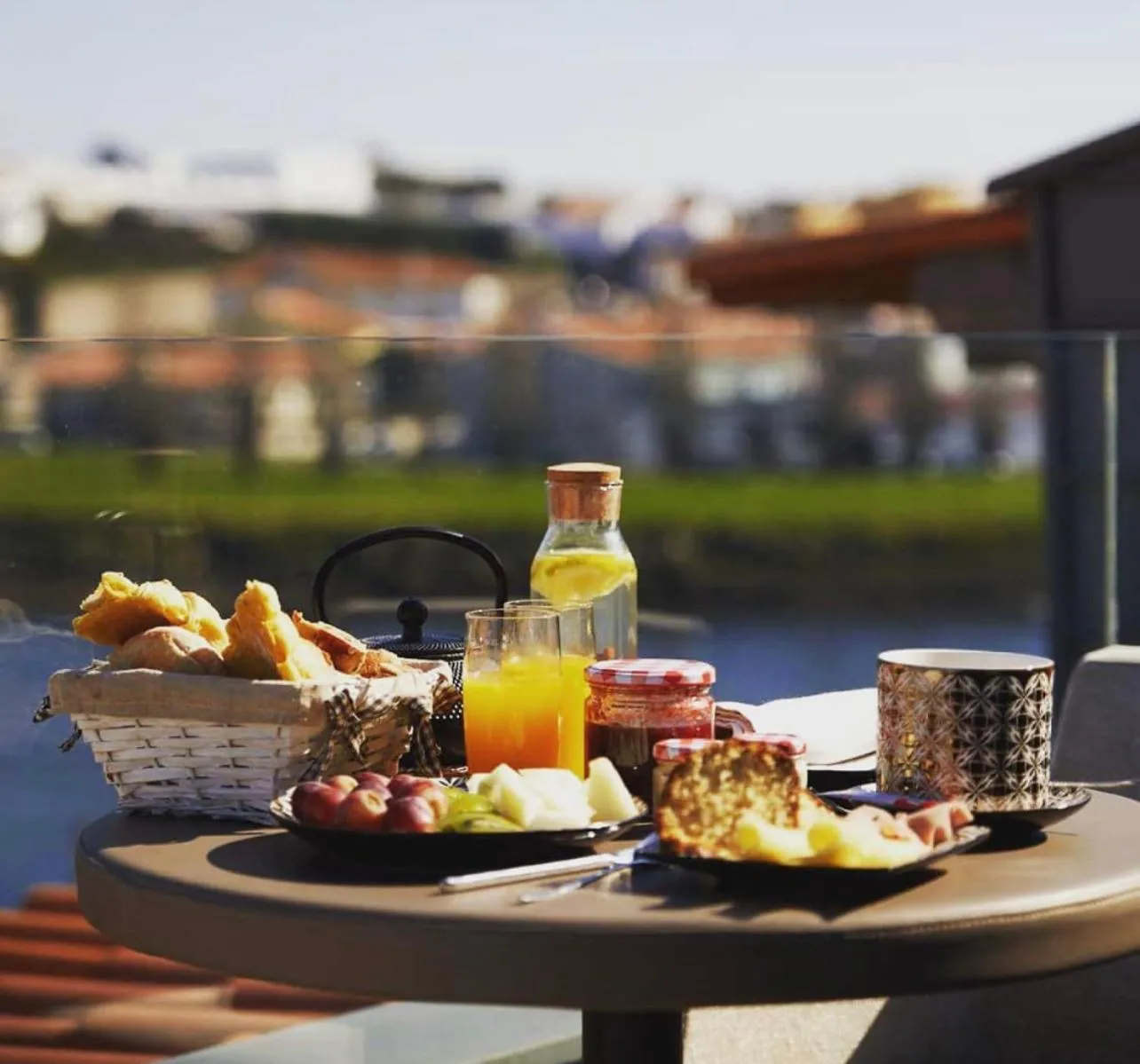 Breakfast in Casa do Rio charm suites