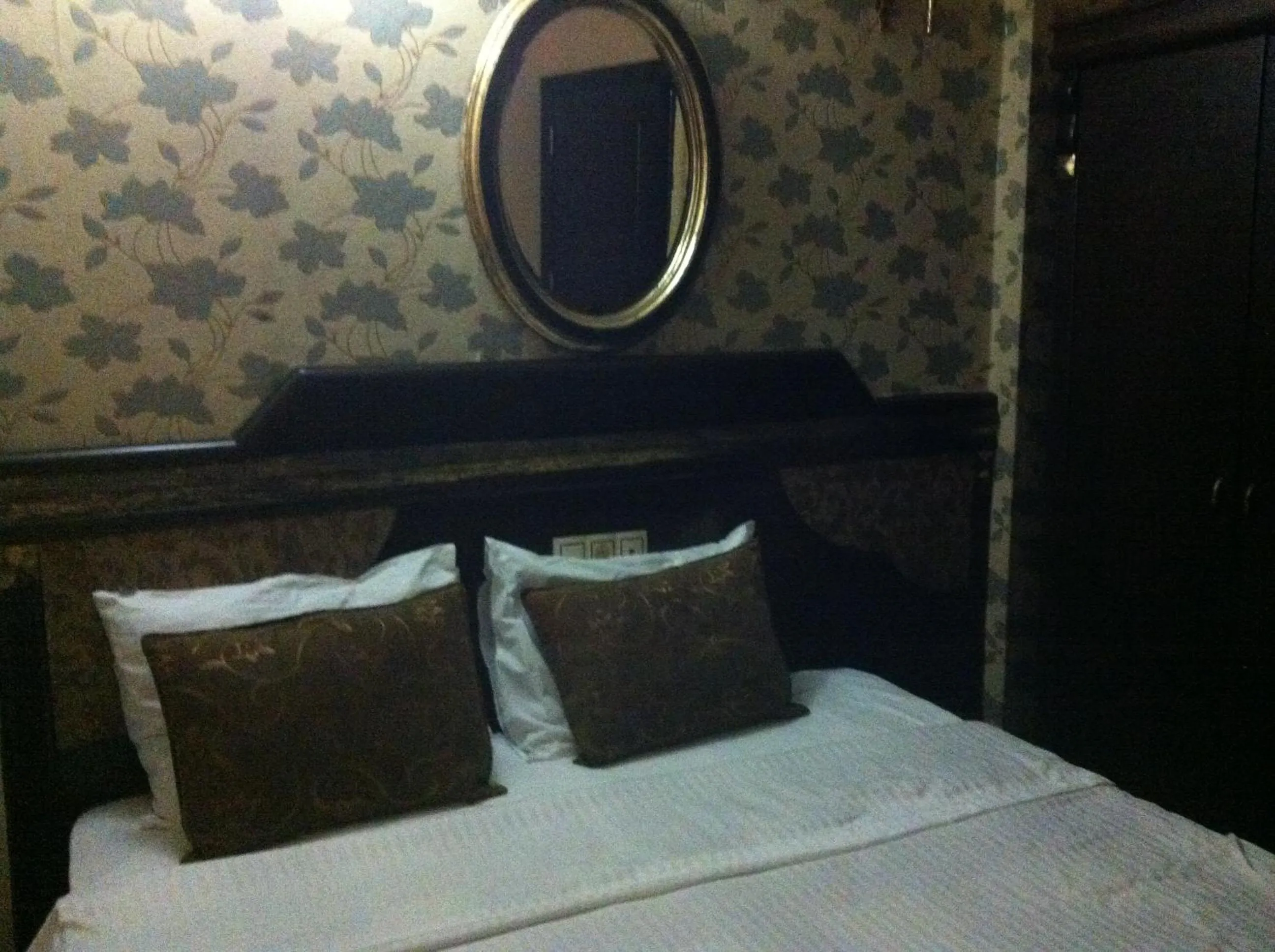 Bed in Sultanahmet Park Hotel
