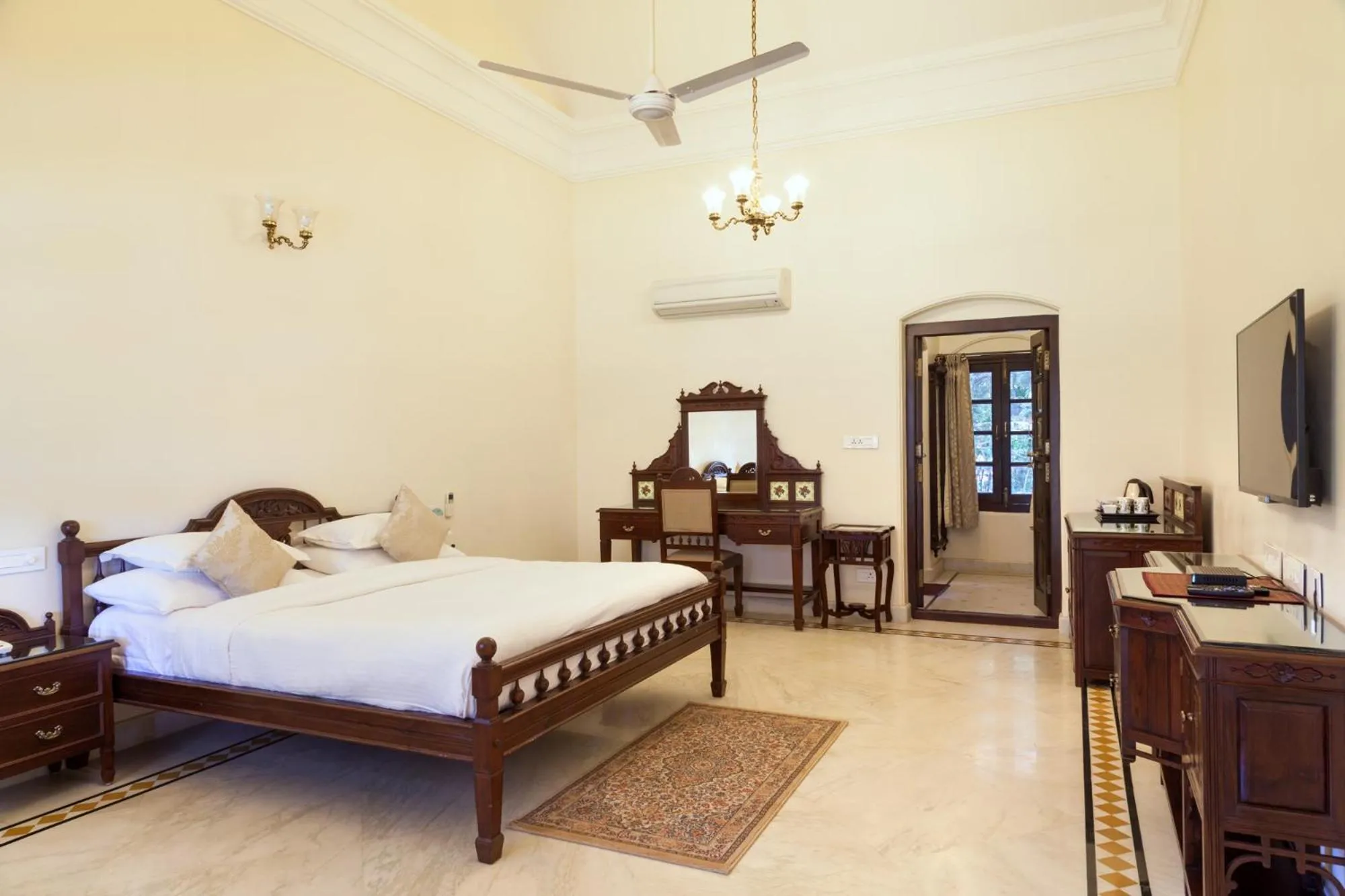 Bed in WelcomHeritage Golf View