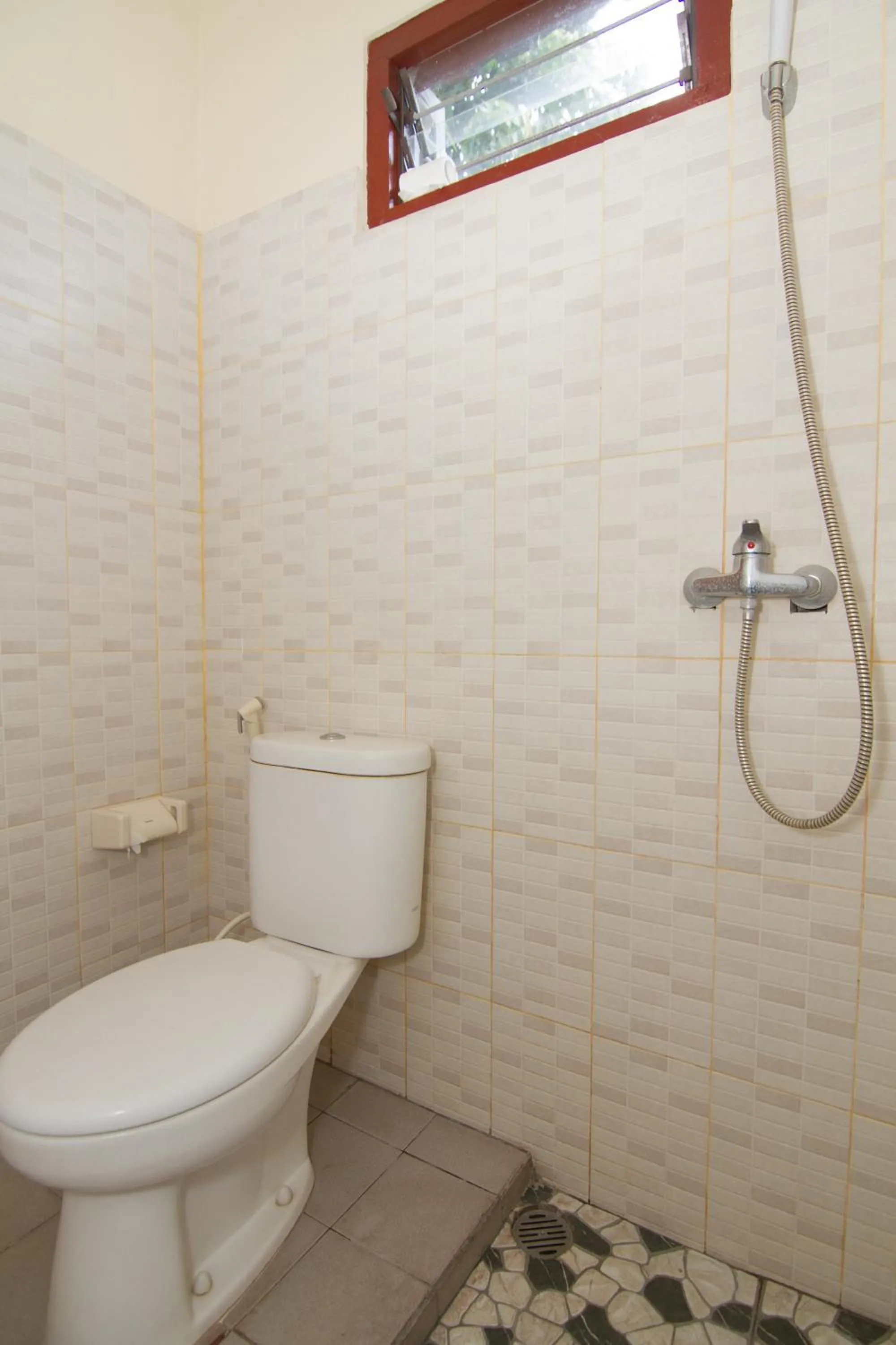 Bathroom in Pondok Nuri Homestay