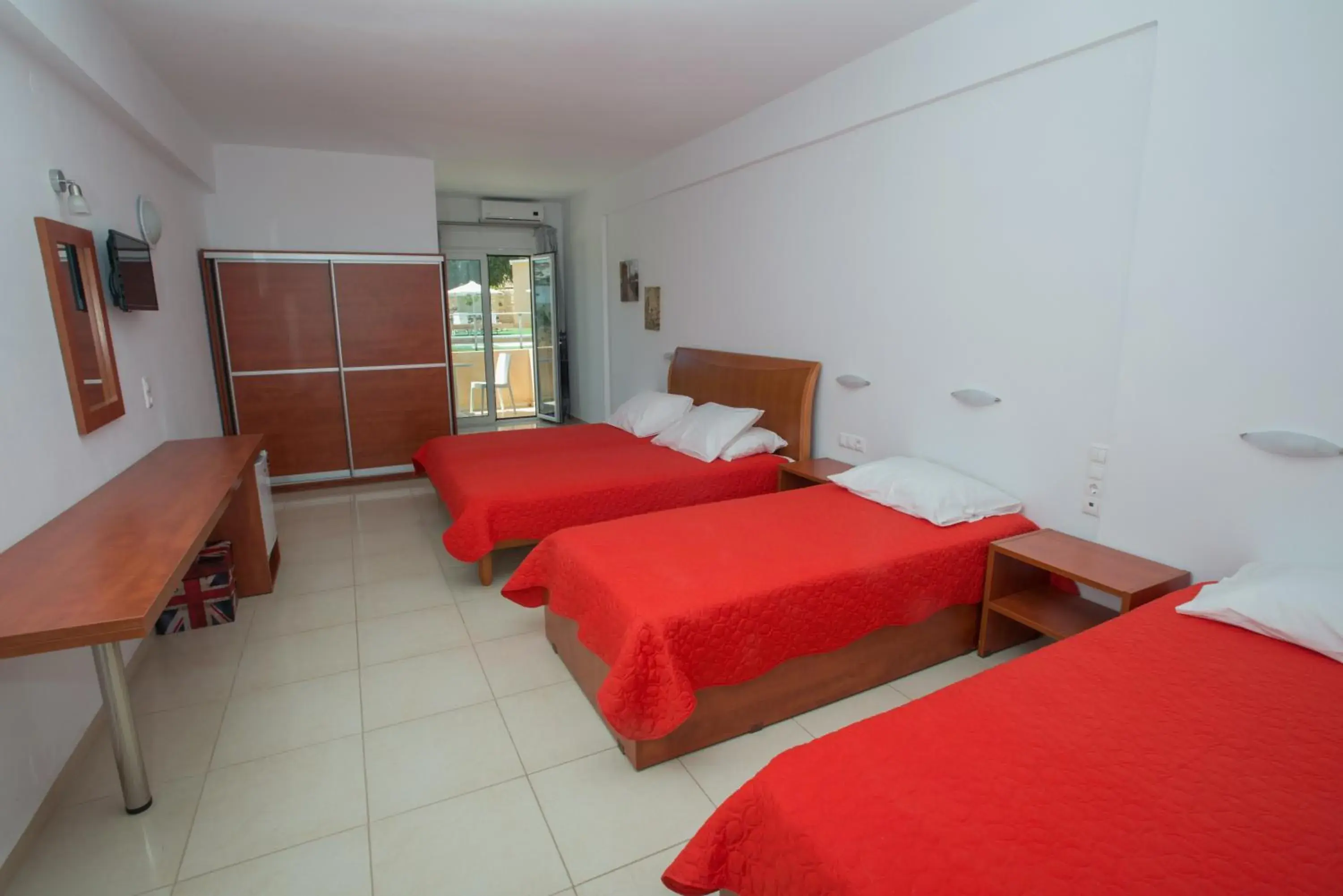 Bedroom, Bed in Fragiskos Hotel Bedroom, Bed in Fragiskos Hotel