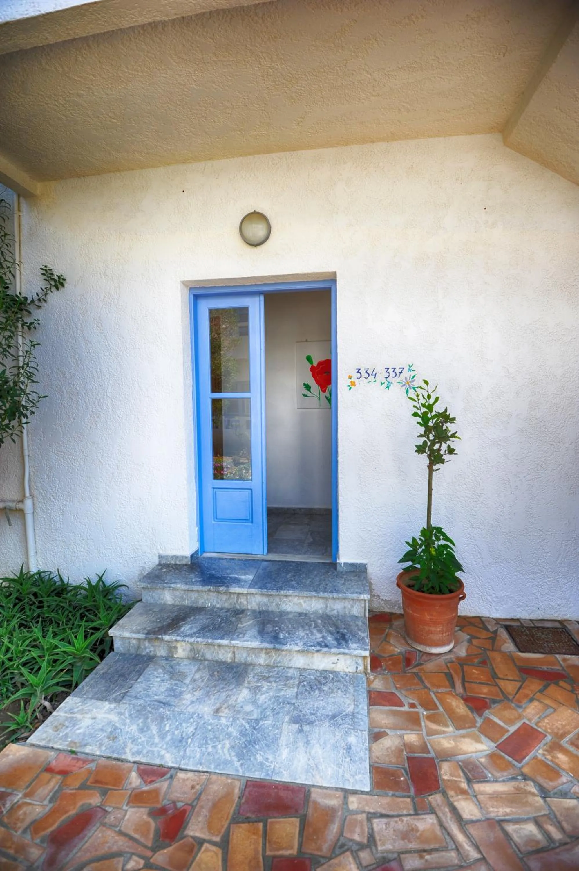 On site in Fragiskos Hotel