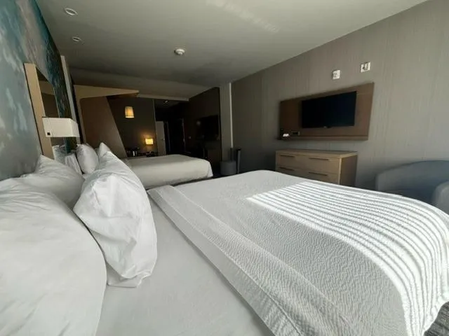 Communal lounge/ TV room, Bed in Courtyard by Marriott Deptford