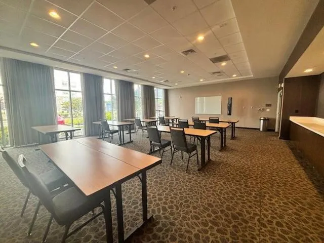 Meeting/conference room in Courtyard by Marriott Deptford