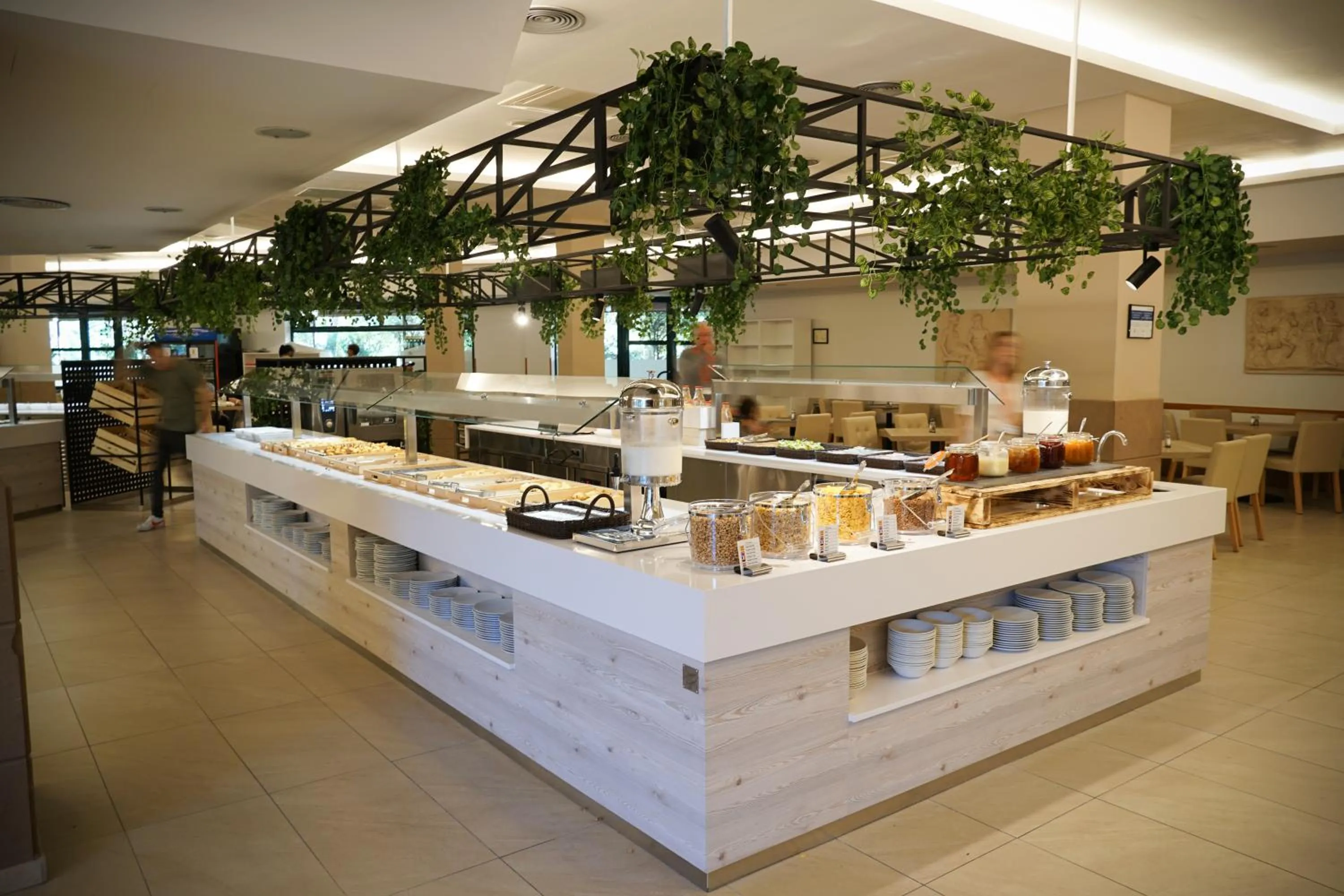 Restaurant/places to eat in Ohtels Vil·la Romana