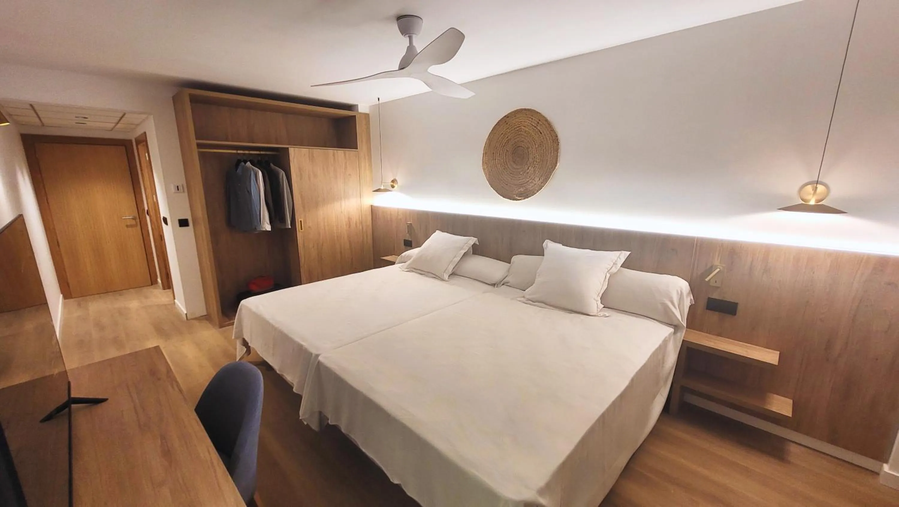 Triple Room in Ohtels Vil·la Romana