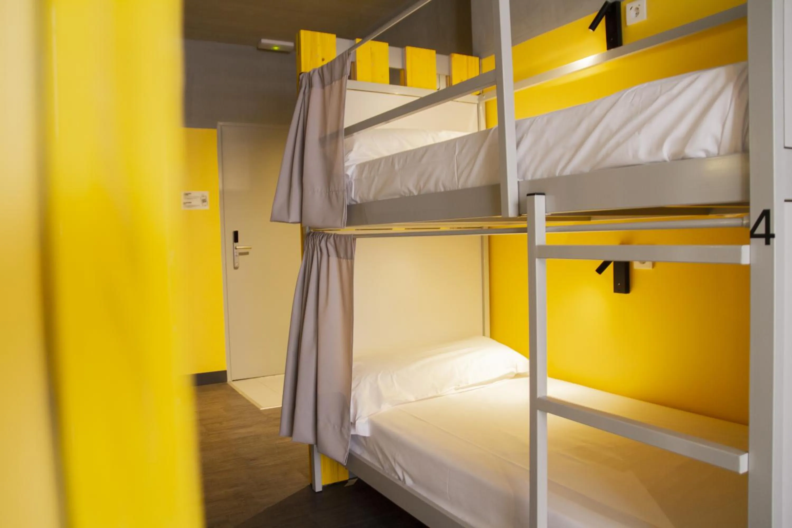 Photo of the whole room, Bed in Youth Hostel Center Valencia