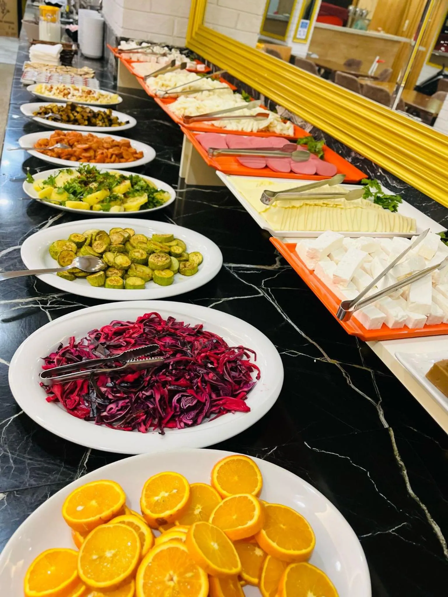 Food and drinks in Seher HOTEL