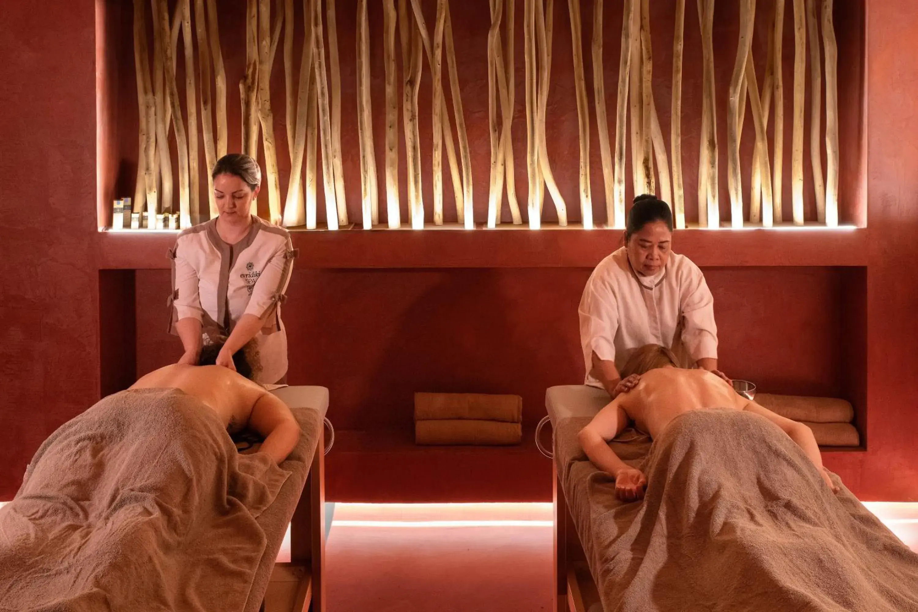 Massage in Venezia Resort Hotel & Spa Massage in Venezia Resort Hotel & Spa