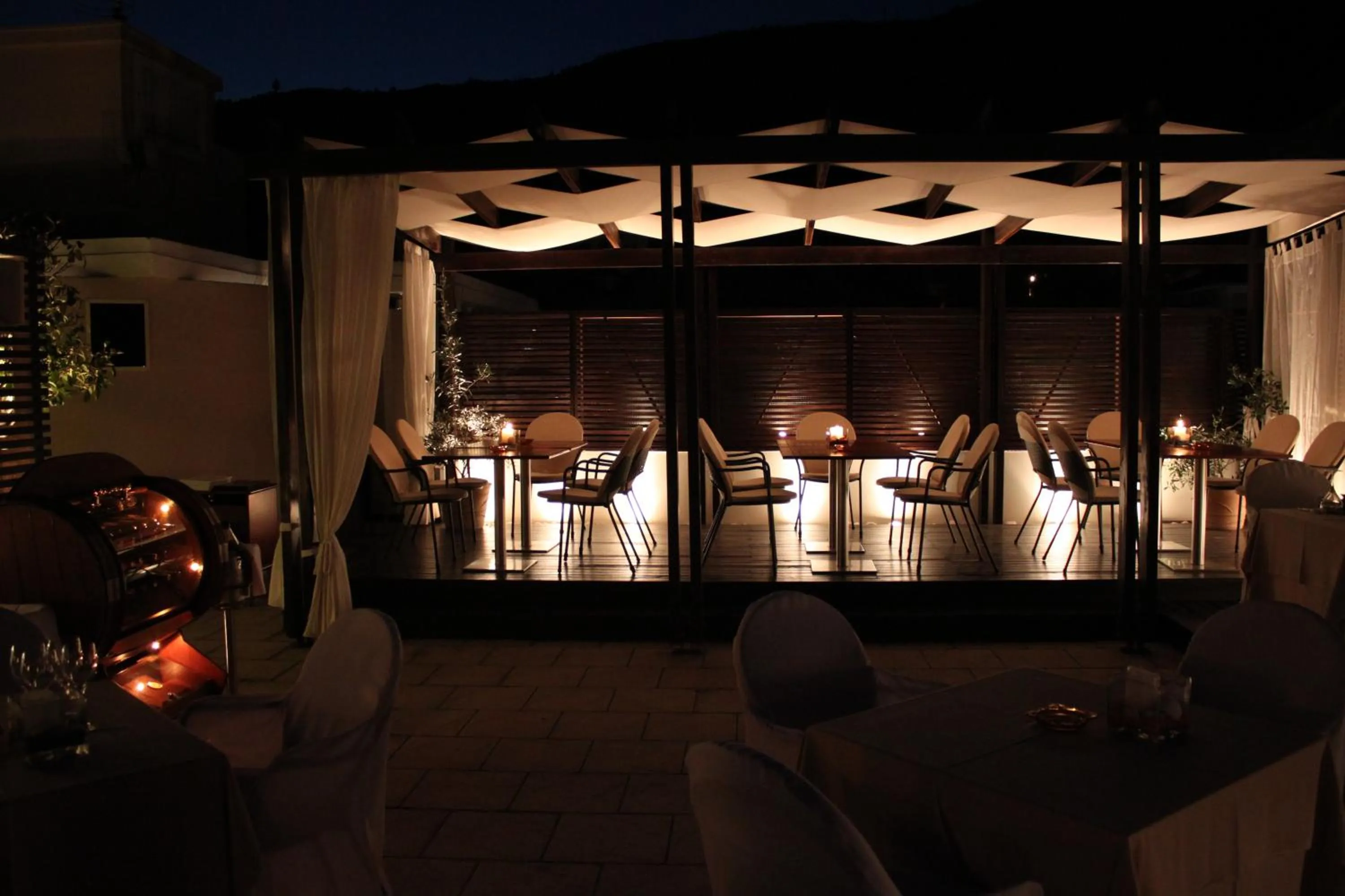 Restaurant/places to eat in Egnatia City Hotel & Spa