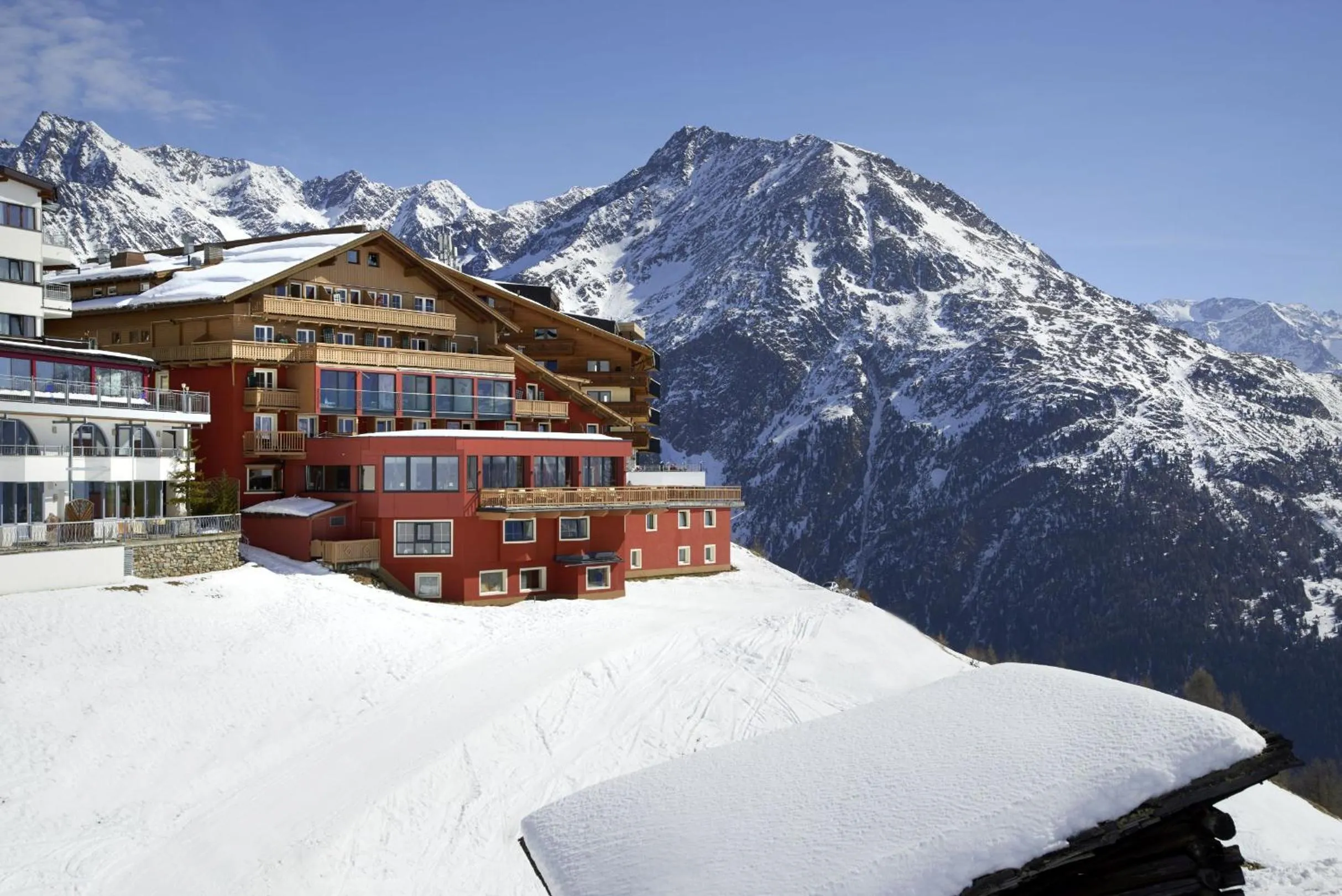 Property building in Hotel Alpenfriede