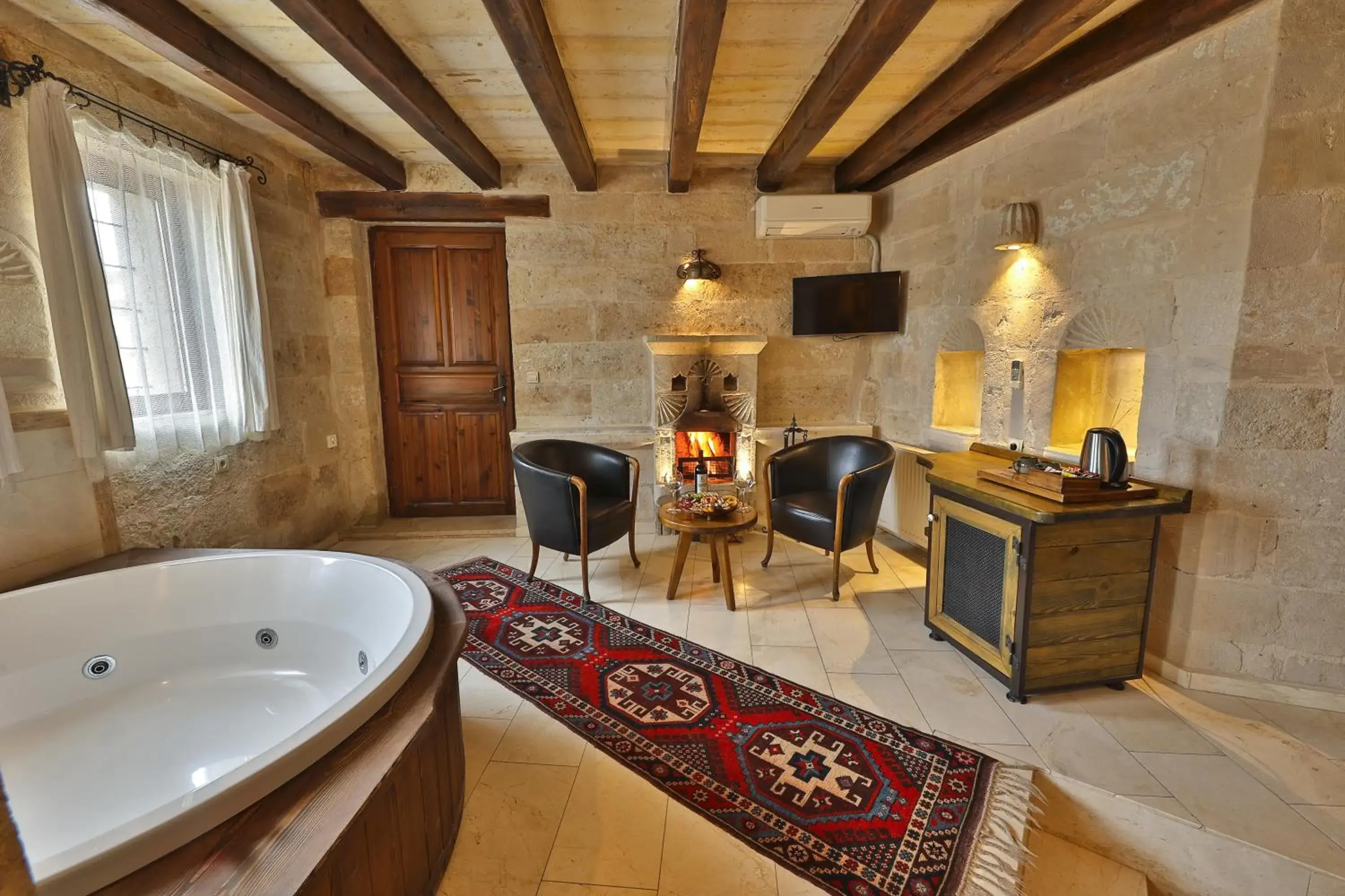 Divan Cave House Divan Cave House