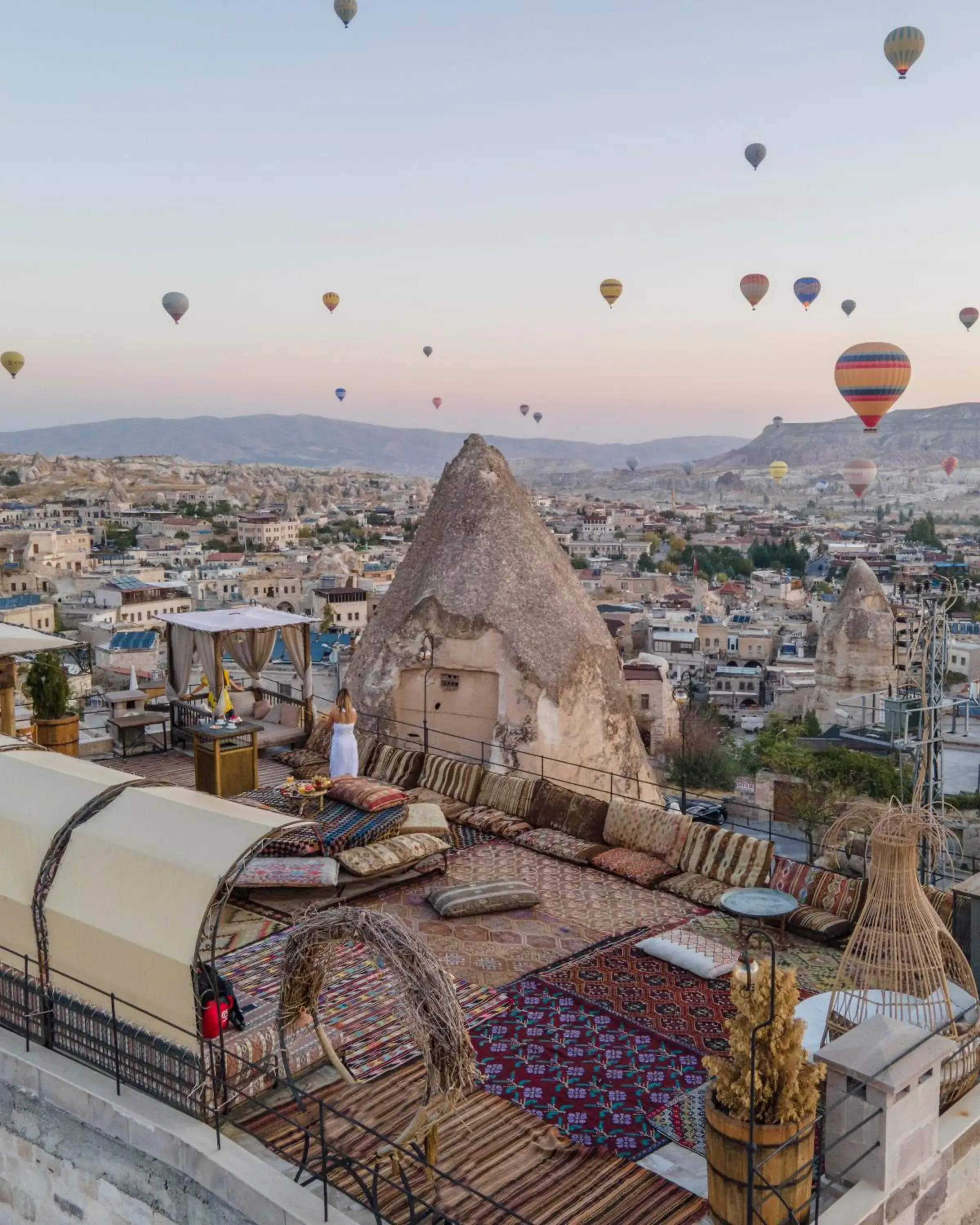Property building in Divan Cave House Property building in Divan Cave House