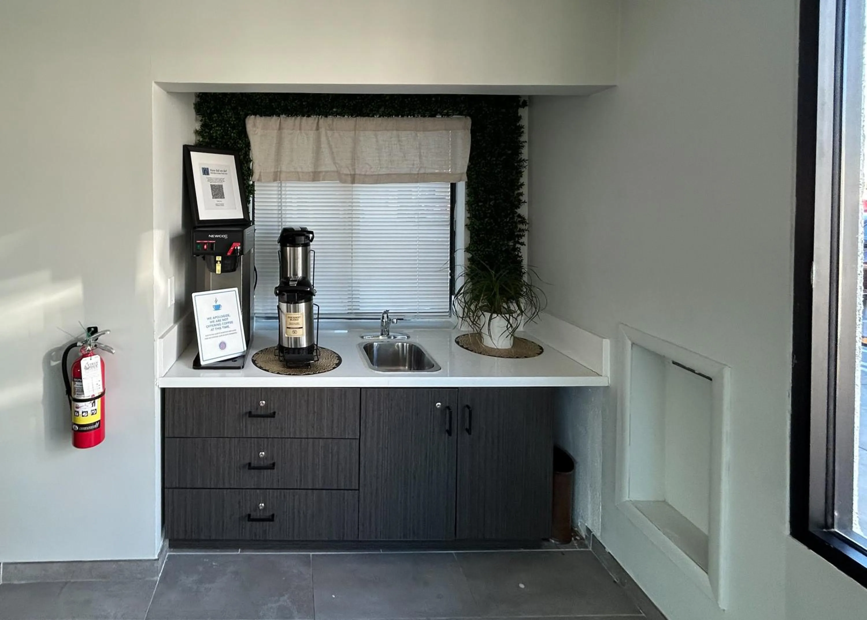 Lobby or reception in Motel 6 Williams AZ Historic Route 66