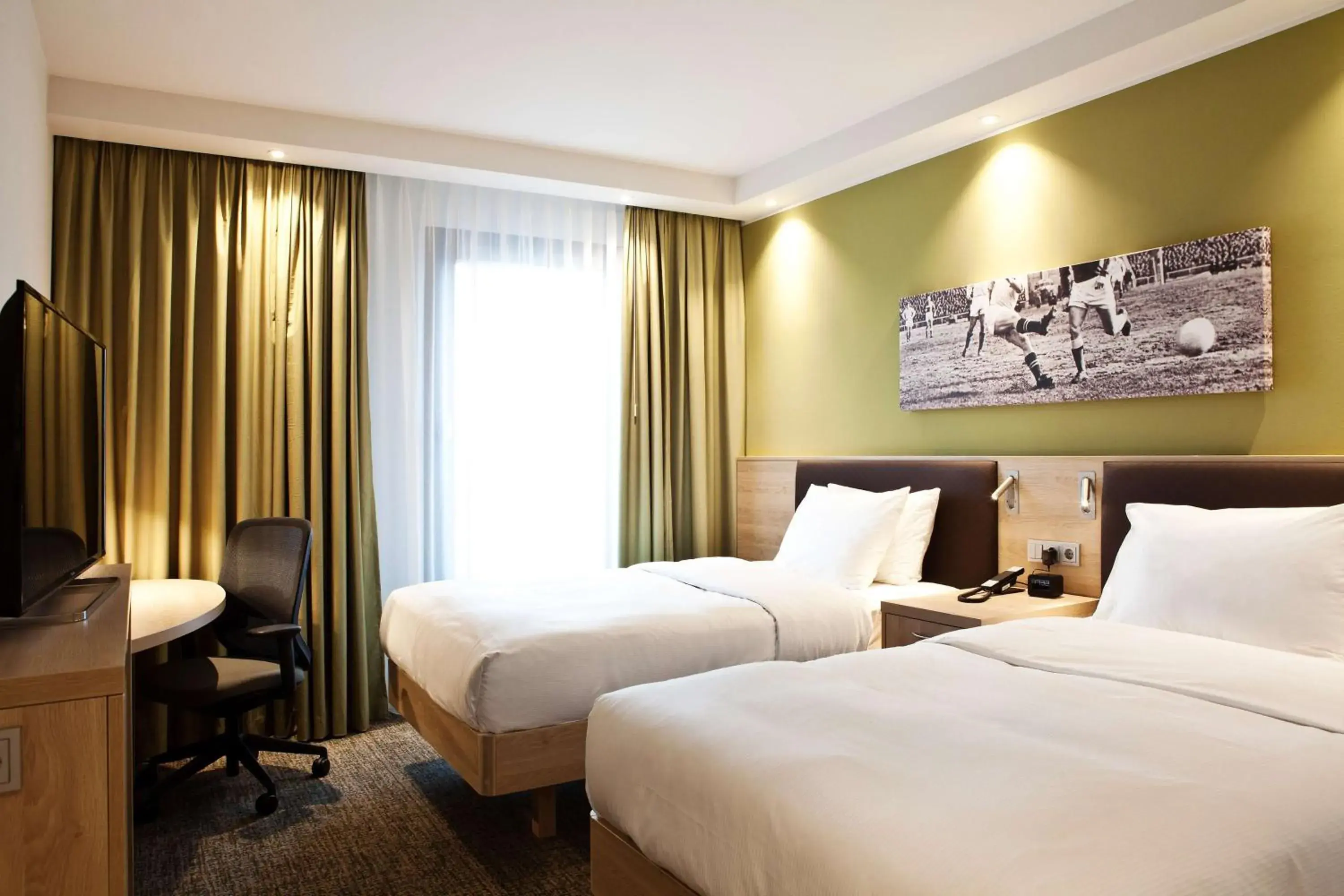 Bedroom, Bed in Hampton By Hilton Aachen Tivoli Bedroom, Bed in Hampton By Hilton Aachen Tivoli