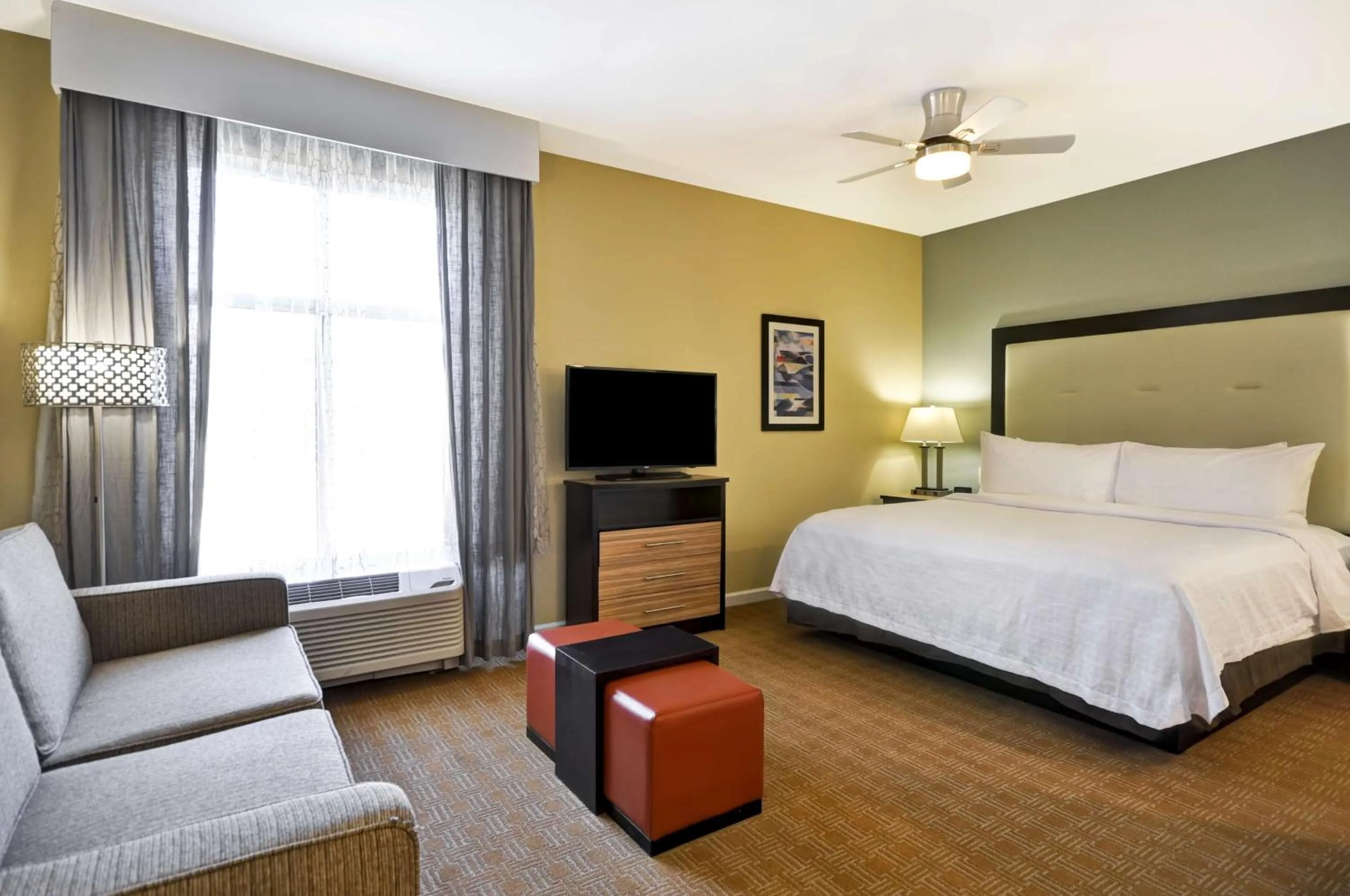 Bedroom, Bed in Homewood Suites By Hilton Augusta Gordon Highway