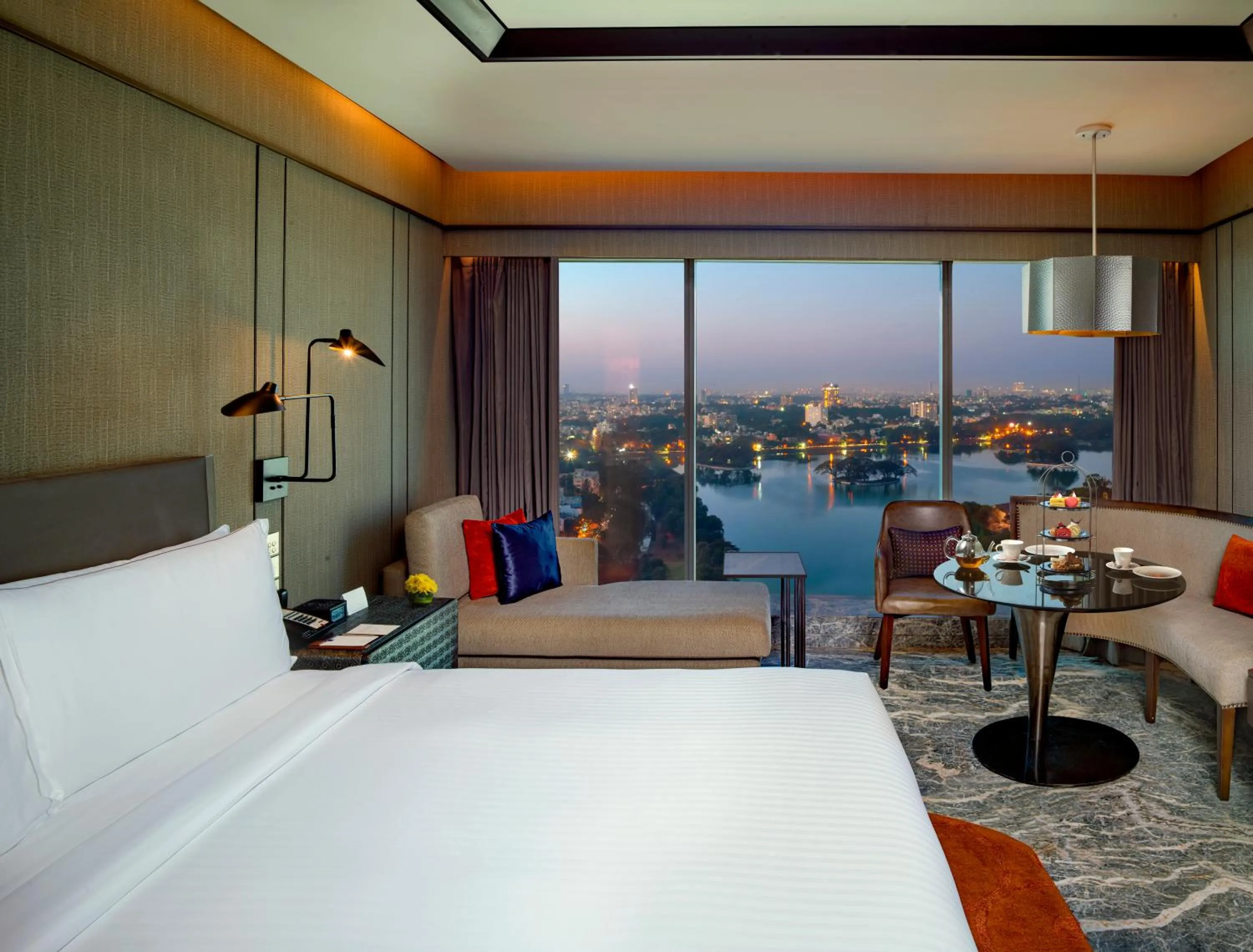 Bedroom, Bed in Conrad Bengaluru