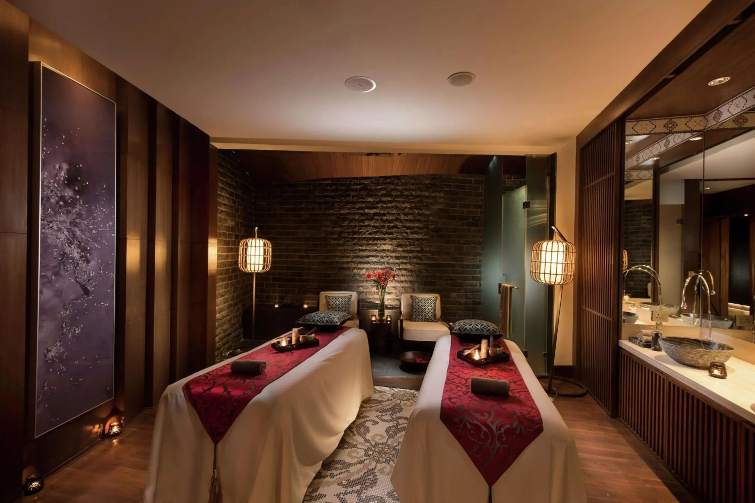 Spa and wellness centre/facilities in Conrad Bengaluru Spa and wellness centre/facilities in Conrad Bengaluru