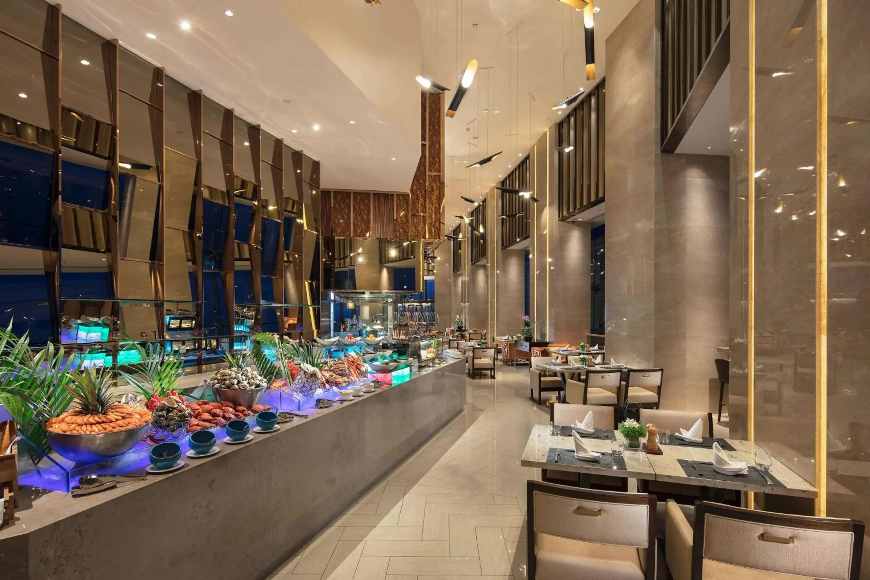 Restaurant/places to eat in Hilton Yantai Restaurant/places to eat in Hilton Yantai