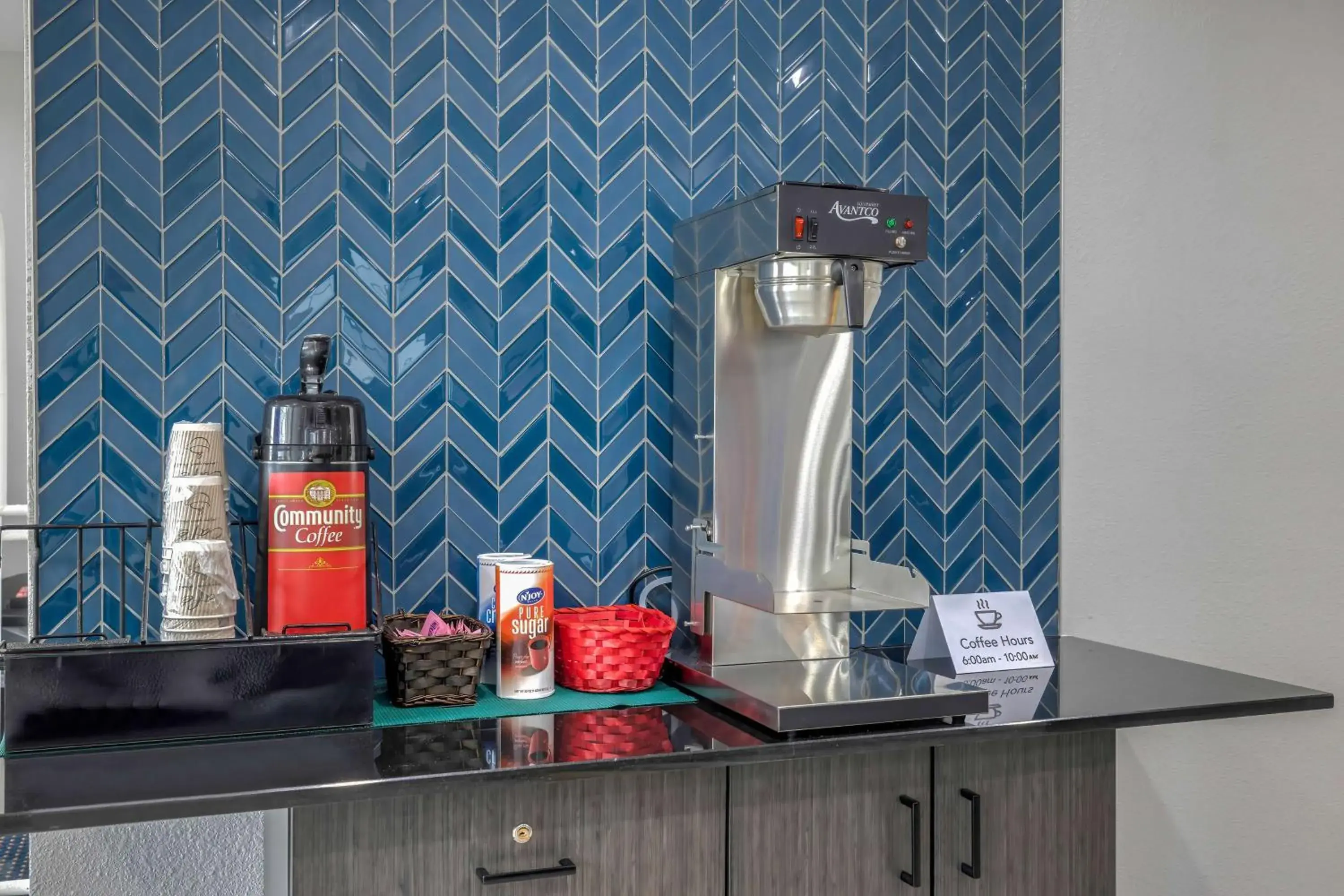 Restaurant/places to eat in Motel 6-Fort Worth, TX - Burleson Restaurant/places to eat in Motel 6-Fort Worth, TX - Burleson