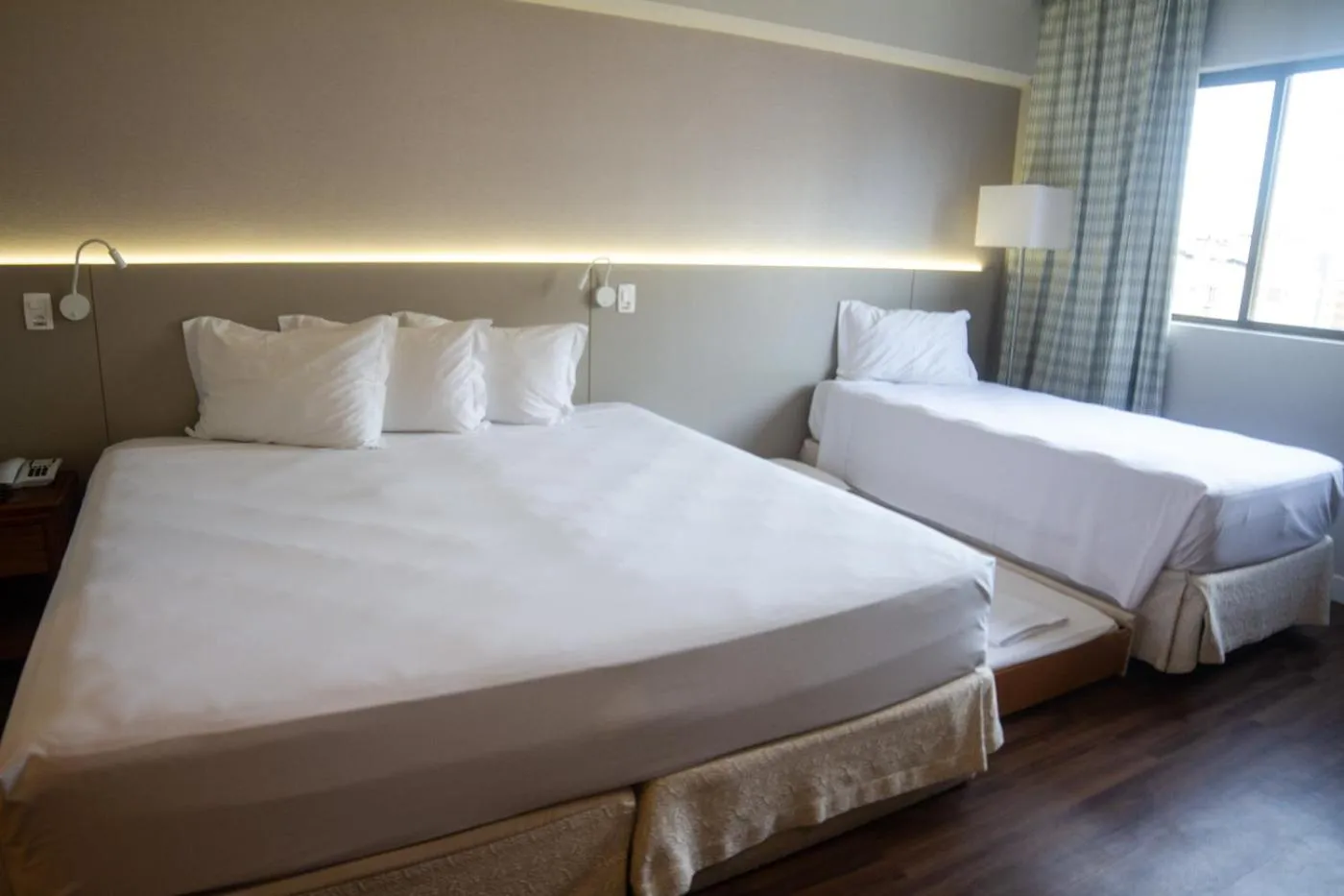 Bedroom, Bed in Bourbon Convention Hotel Santos