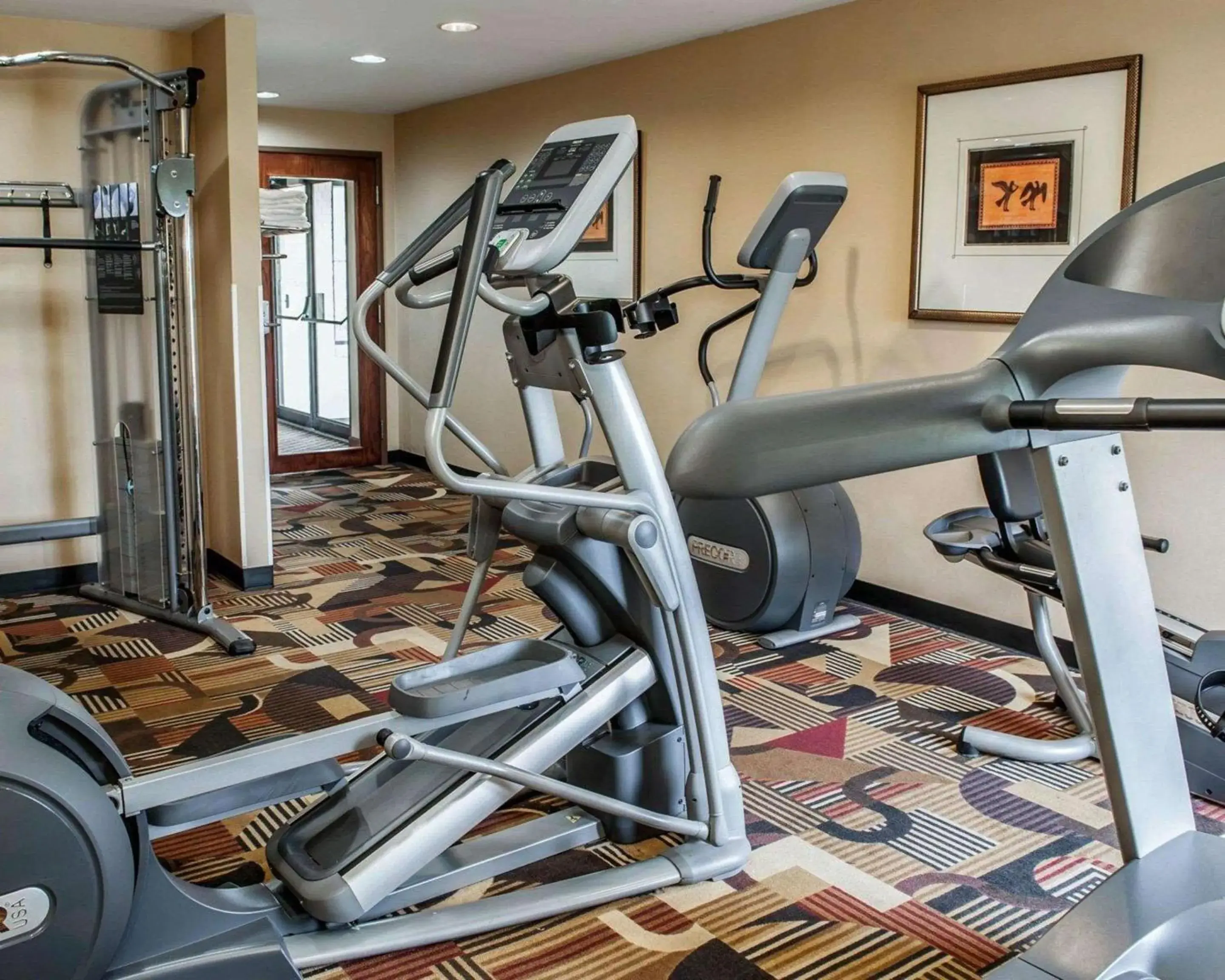 Fitness centre/facilities in Quality Inn & Suites Greenfield I-70 Fitness centre/facilities in Quality Inn & Suites Greenfield I-70