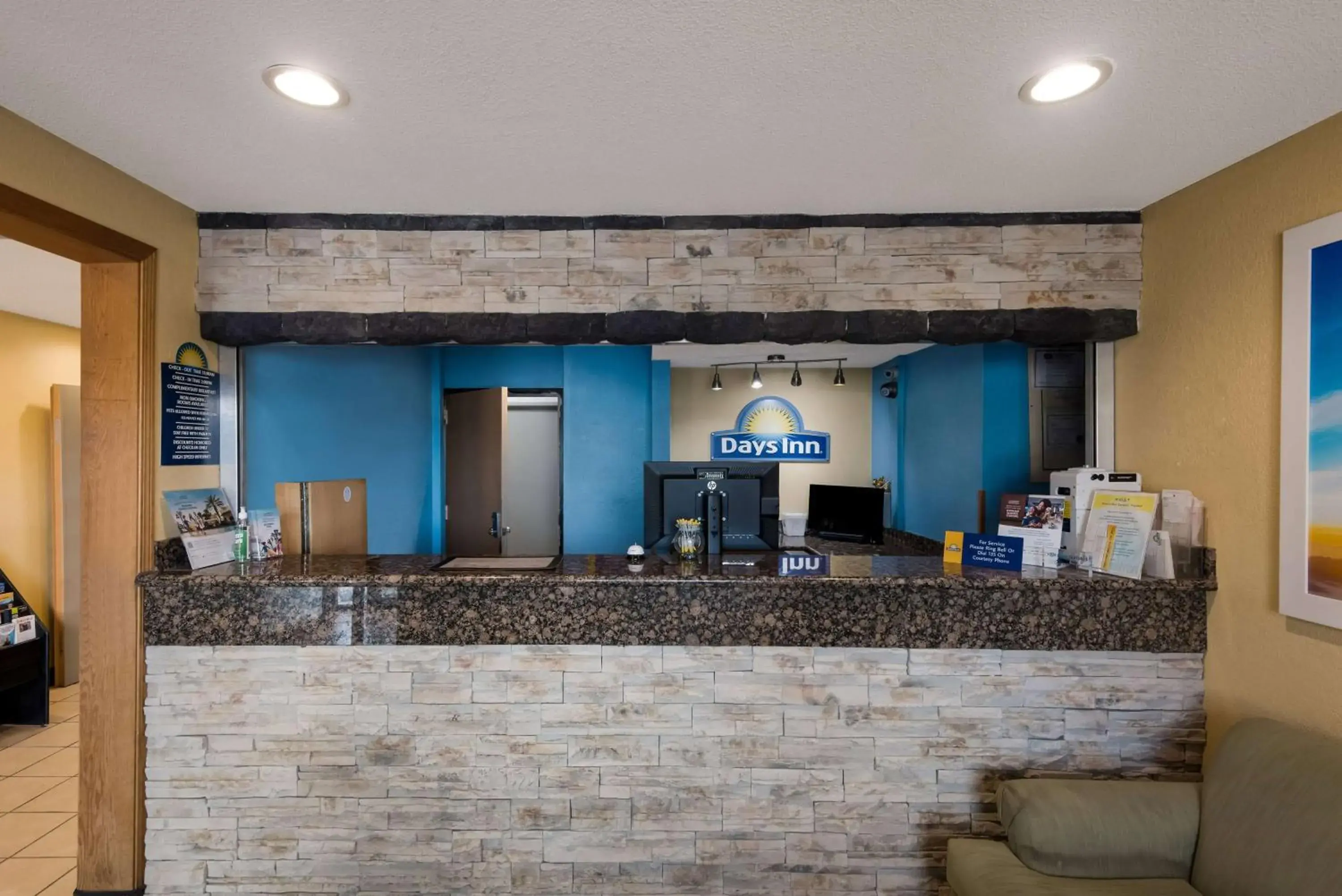 Lobby or reception in Days Inn by Wyndham Ankeny - Des Moines Lobby or reception in Days Inn by Wyndham Ankeny - Des Moines
