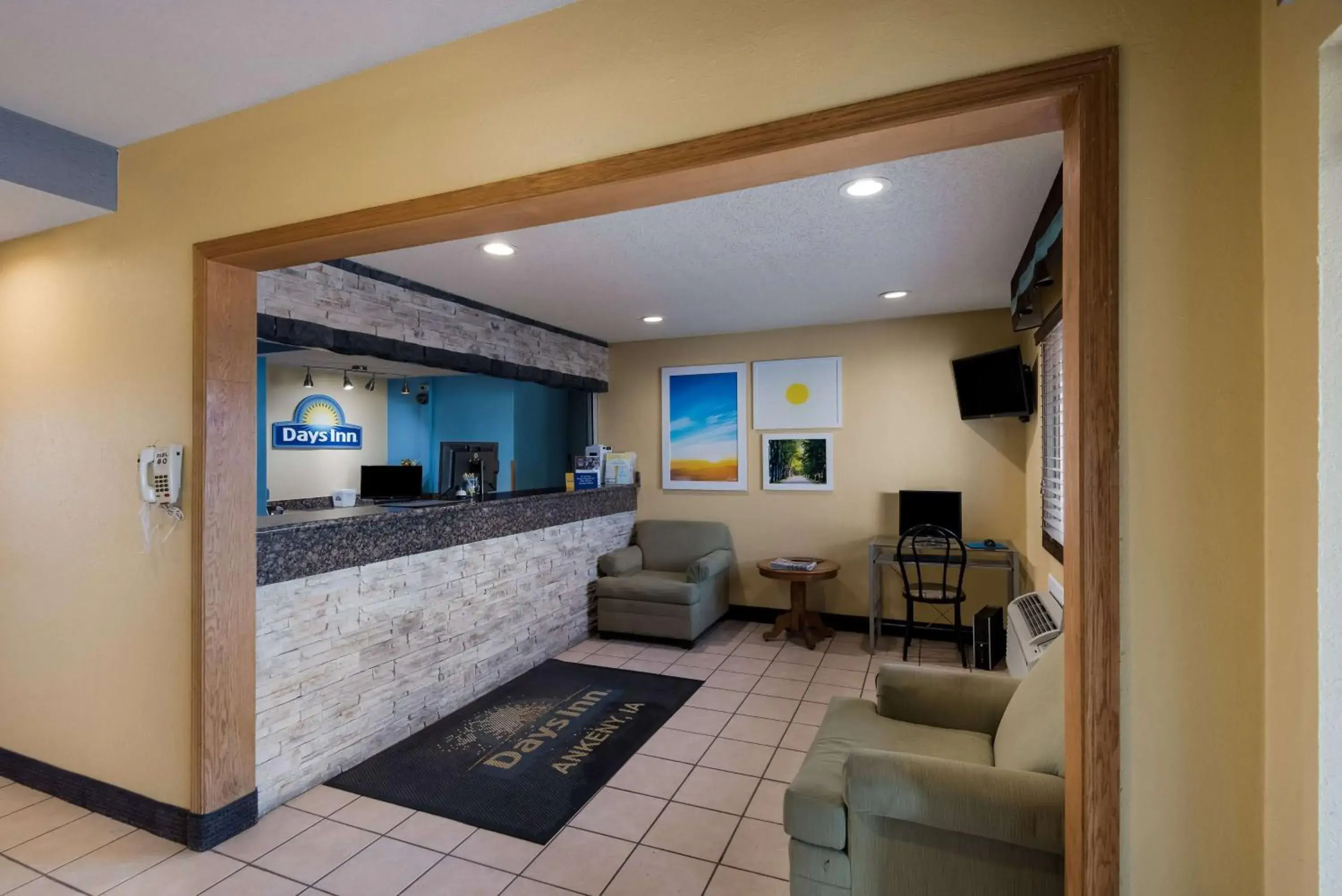 Lobby or reception in Days Inn by Wyndham Ankeny - Des Moines Lobby or reception in Days Inn by Wyndham Ankeny - Des Moines