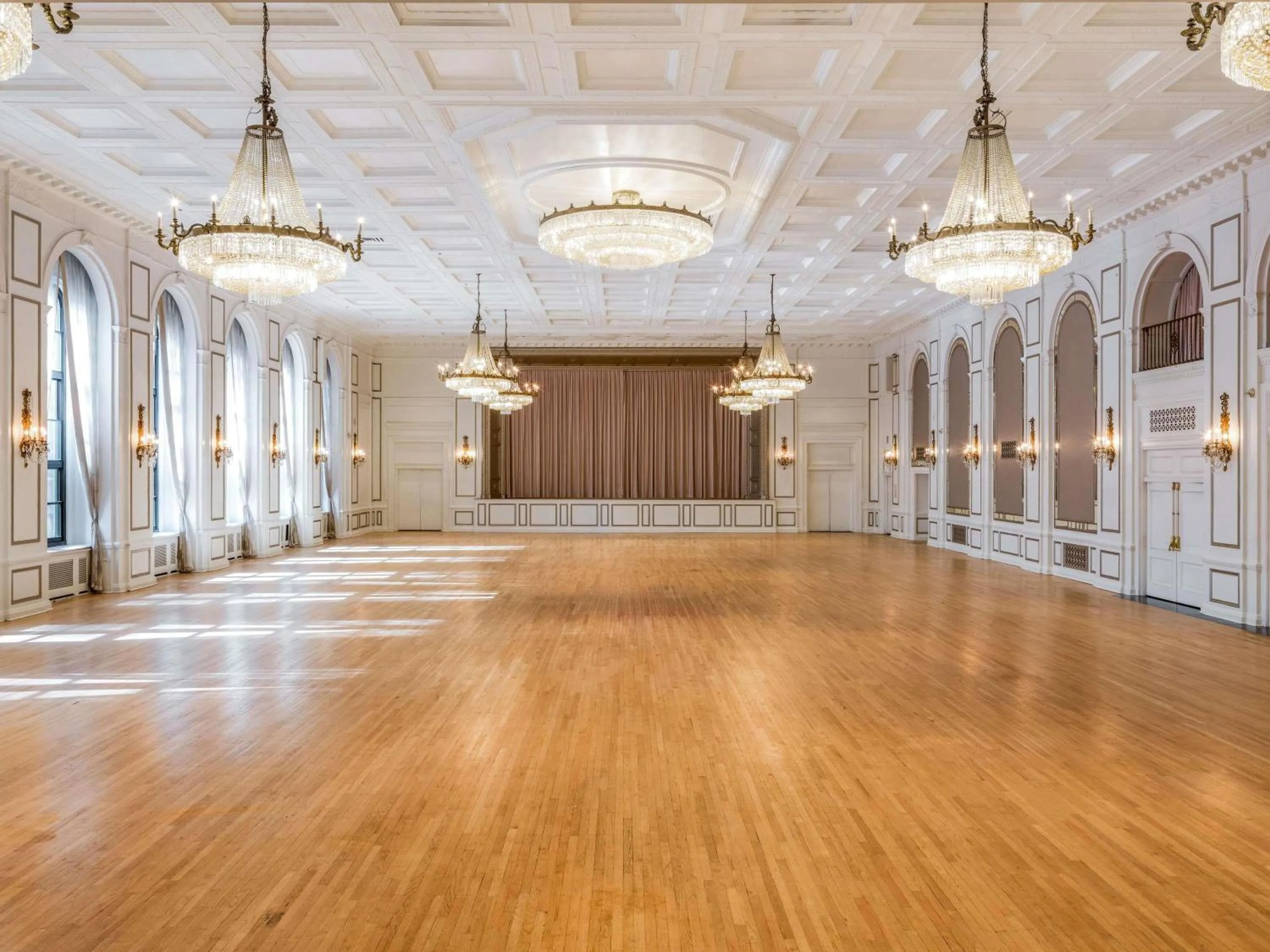 Meeting/conference room in Fairmont Royal York Hotel
